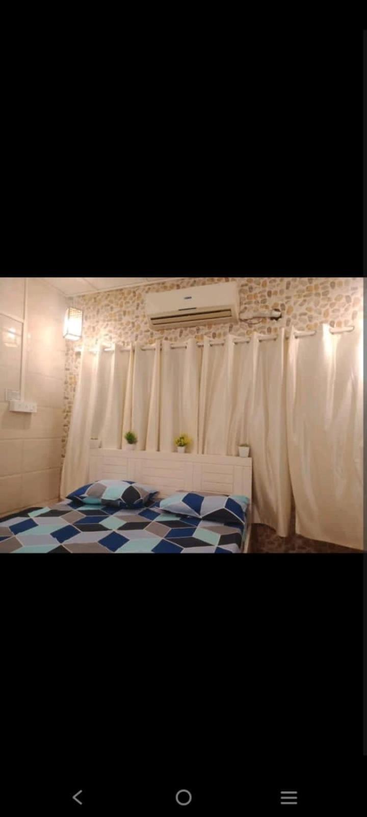 Apartment Sneh Sadan *