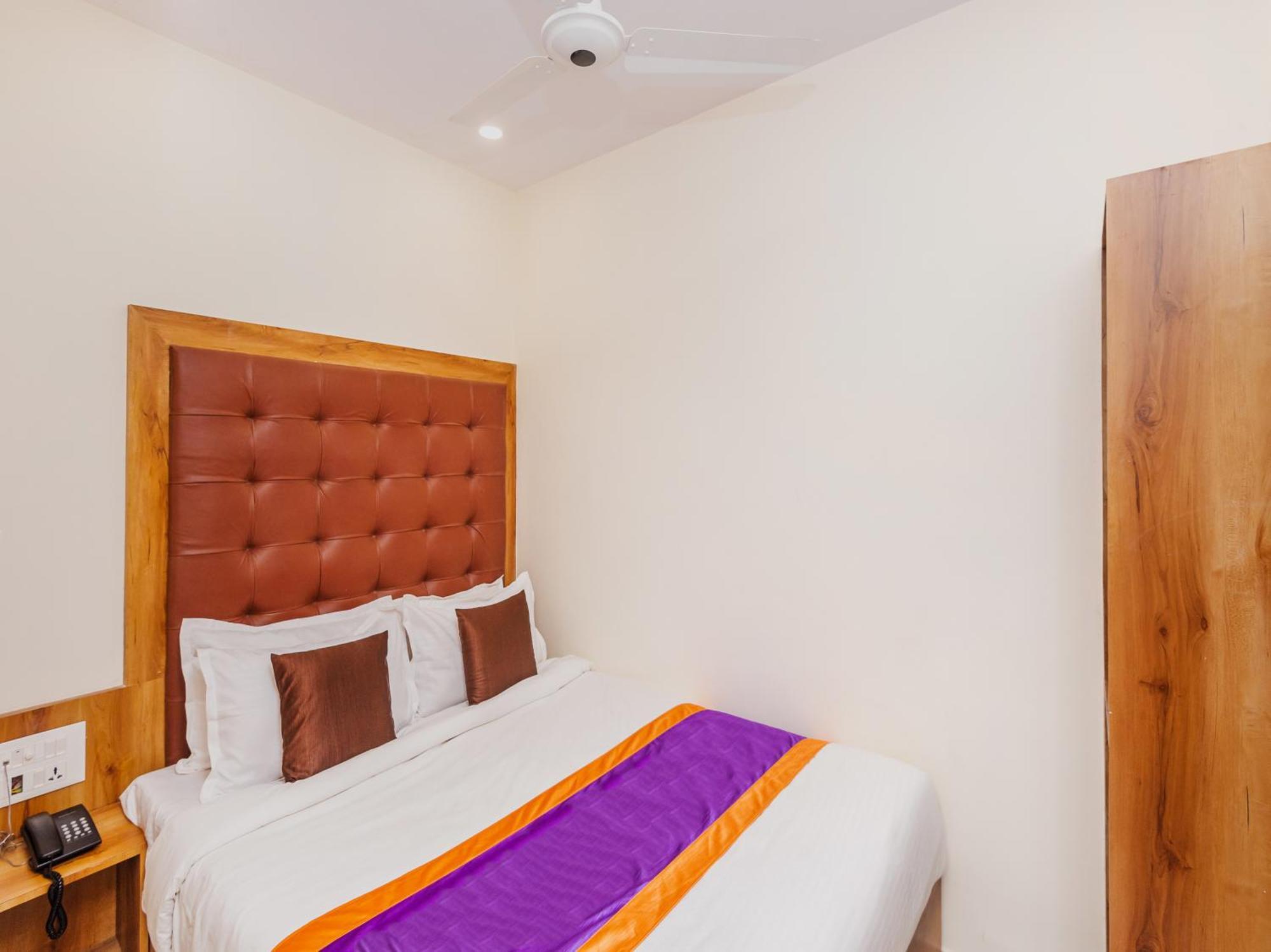 Era Hotel Mumbai