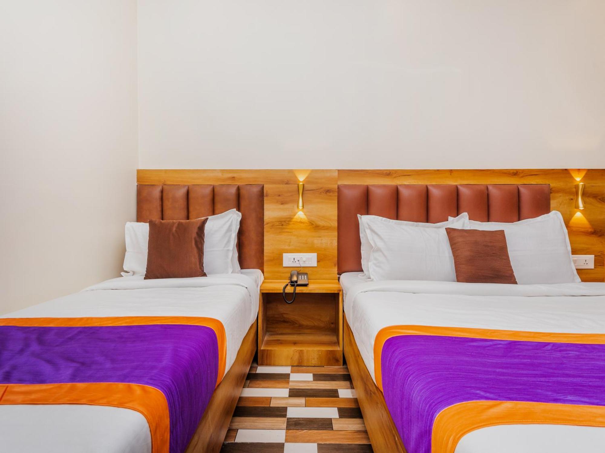 Era Hotel 2*