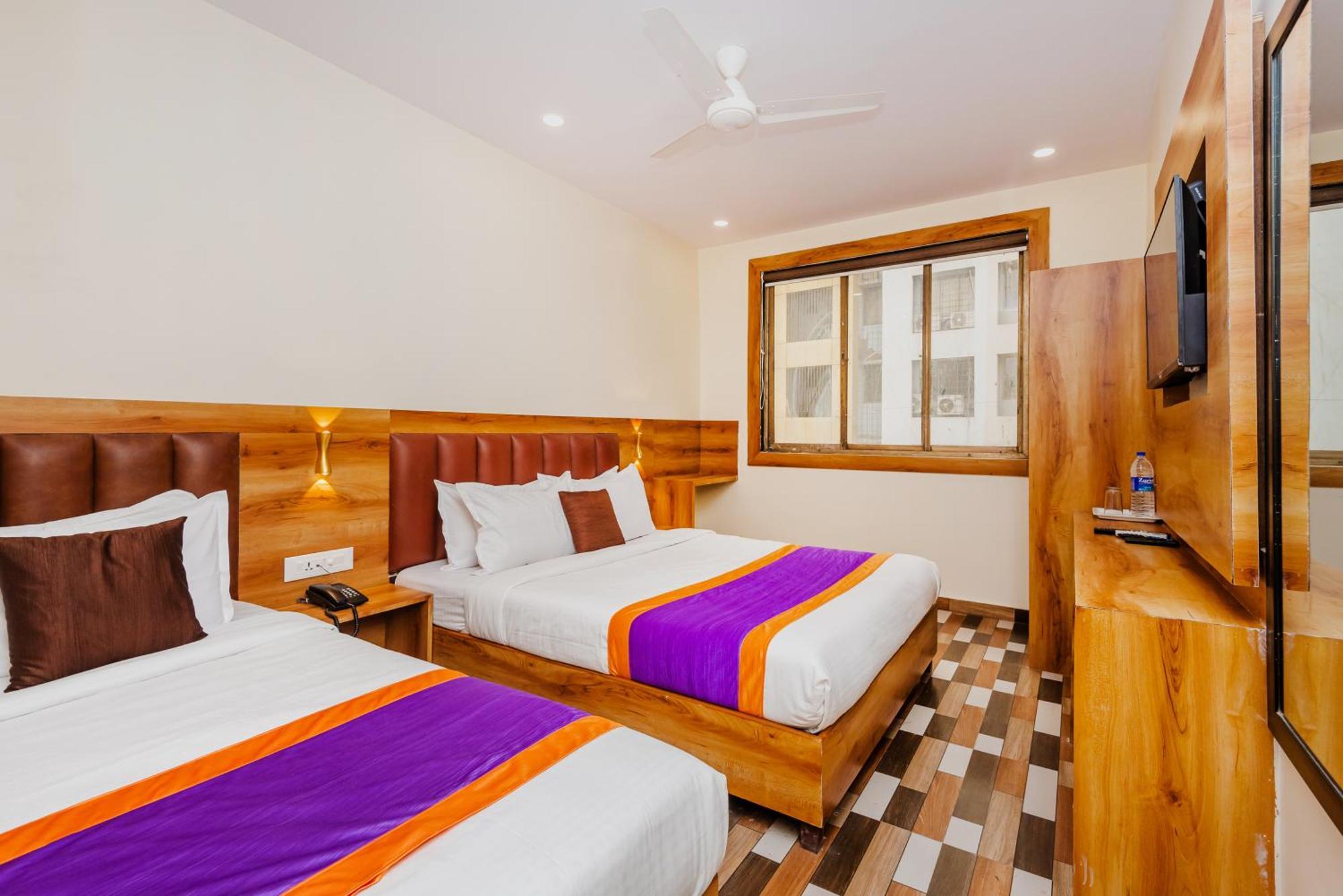 Hotel Era Mumbai