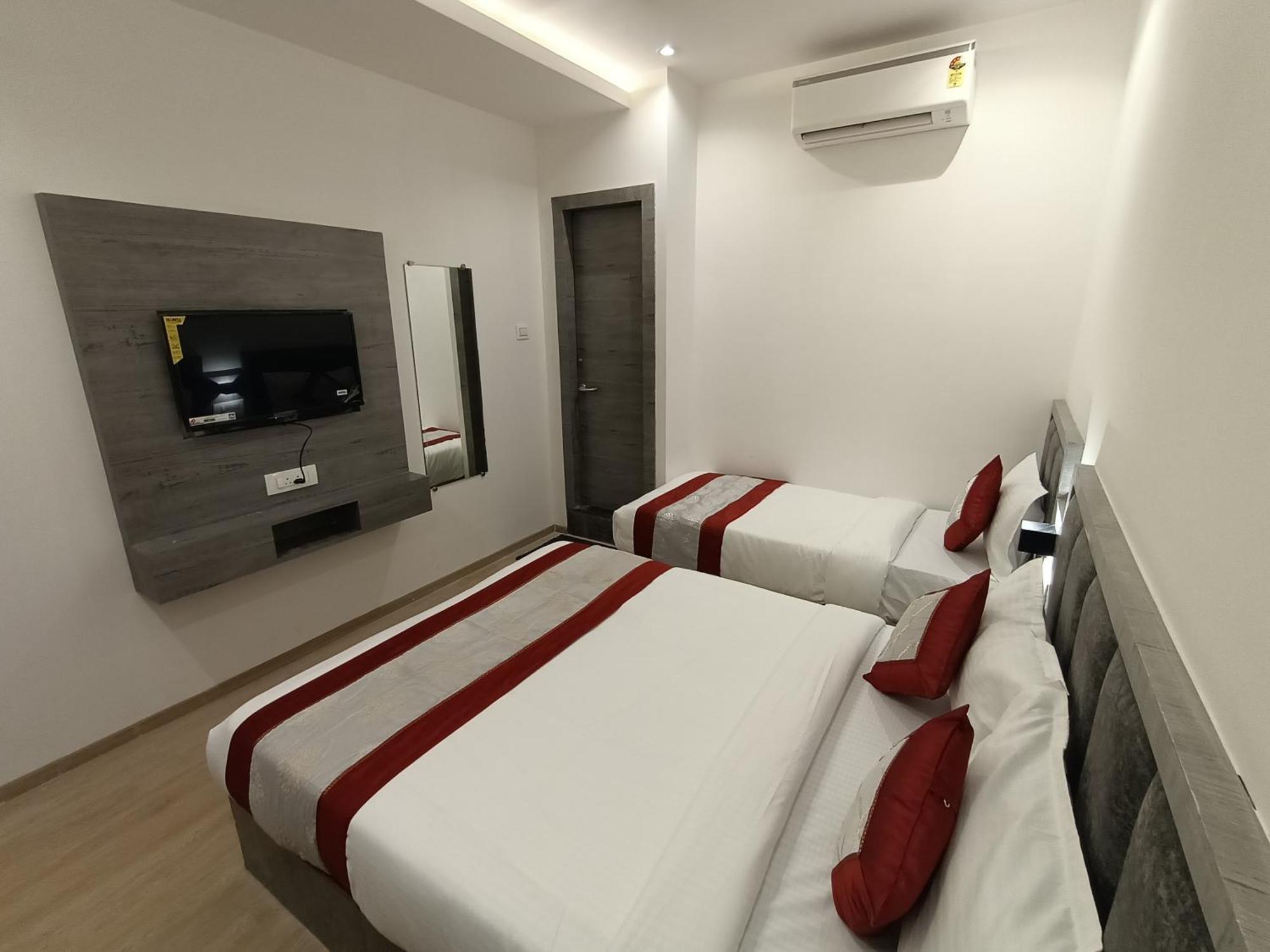 Hotel Beverly Palace Santacruz - Near Bkc - Airport T1 3*