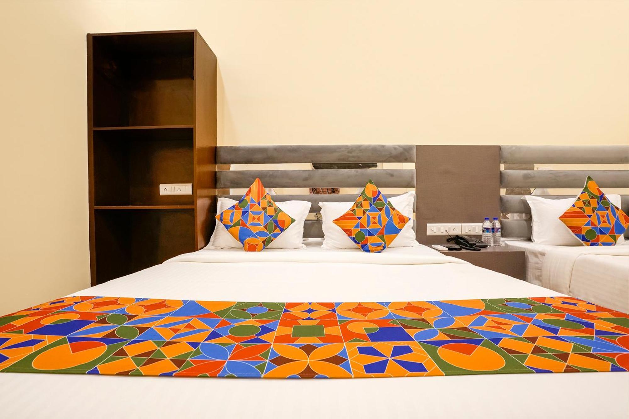 Fabhotel Freedom International - Nr International Airport Mumbai