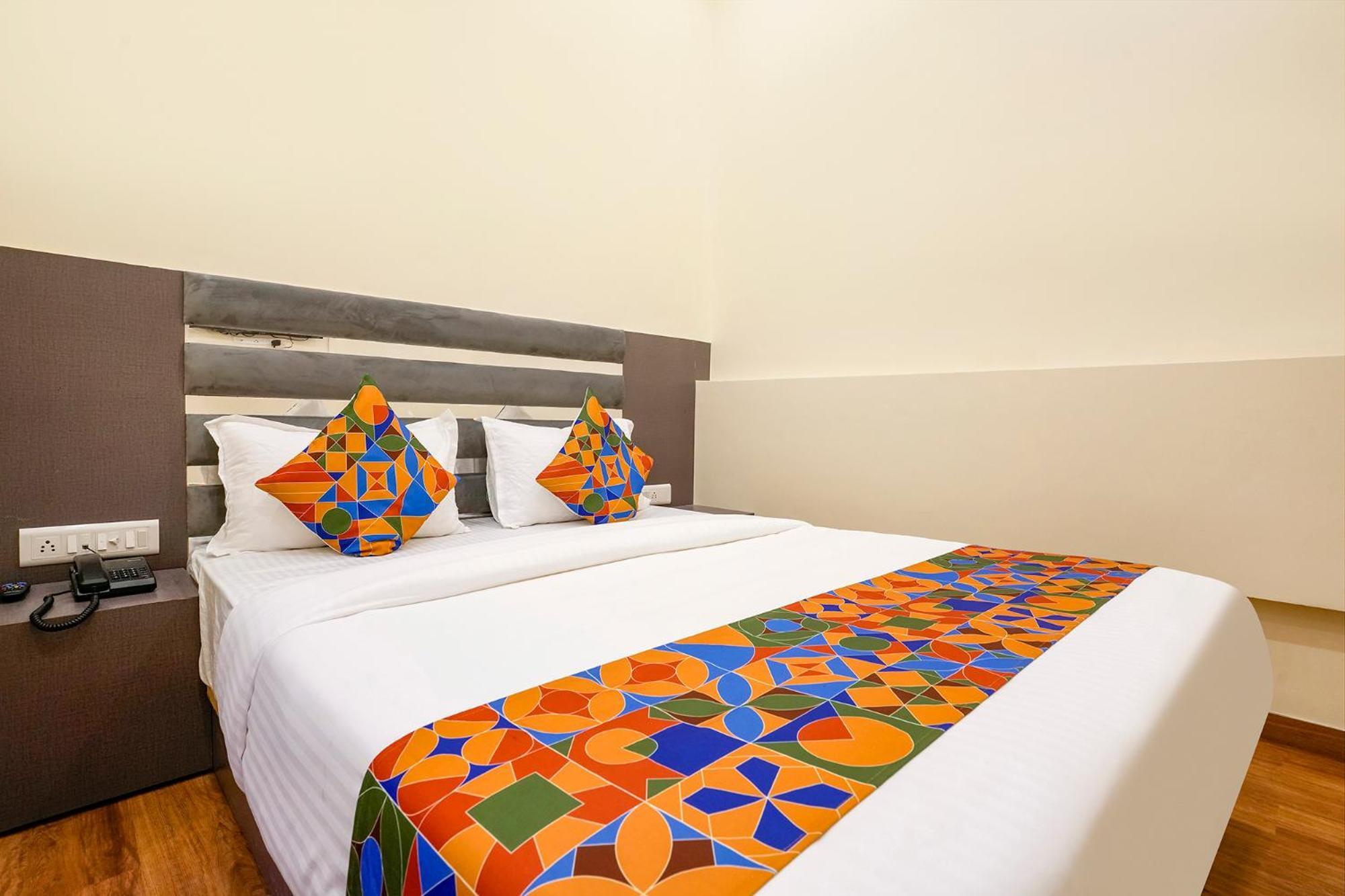 Fabhotel Freedom International - Nr International Airport Mumbai