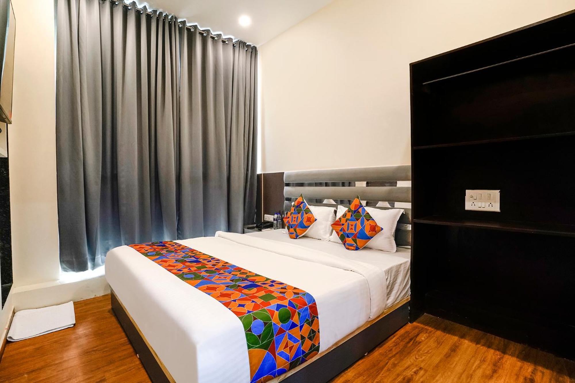 Hotel Fabhotel Freedom International - Nr International Airport Mumbai