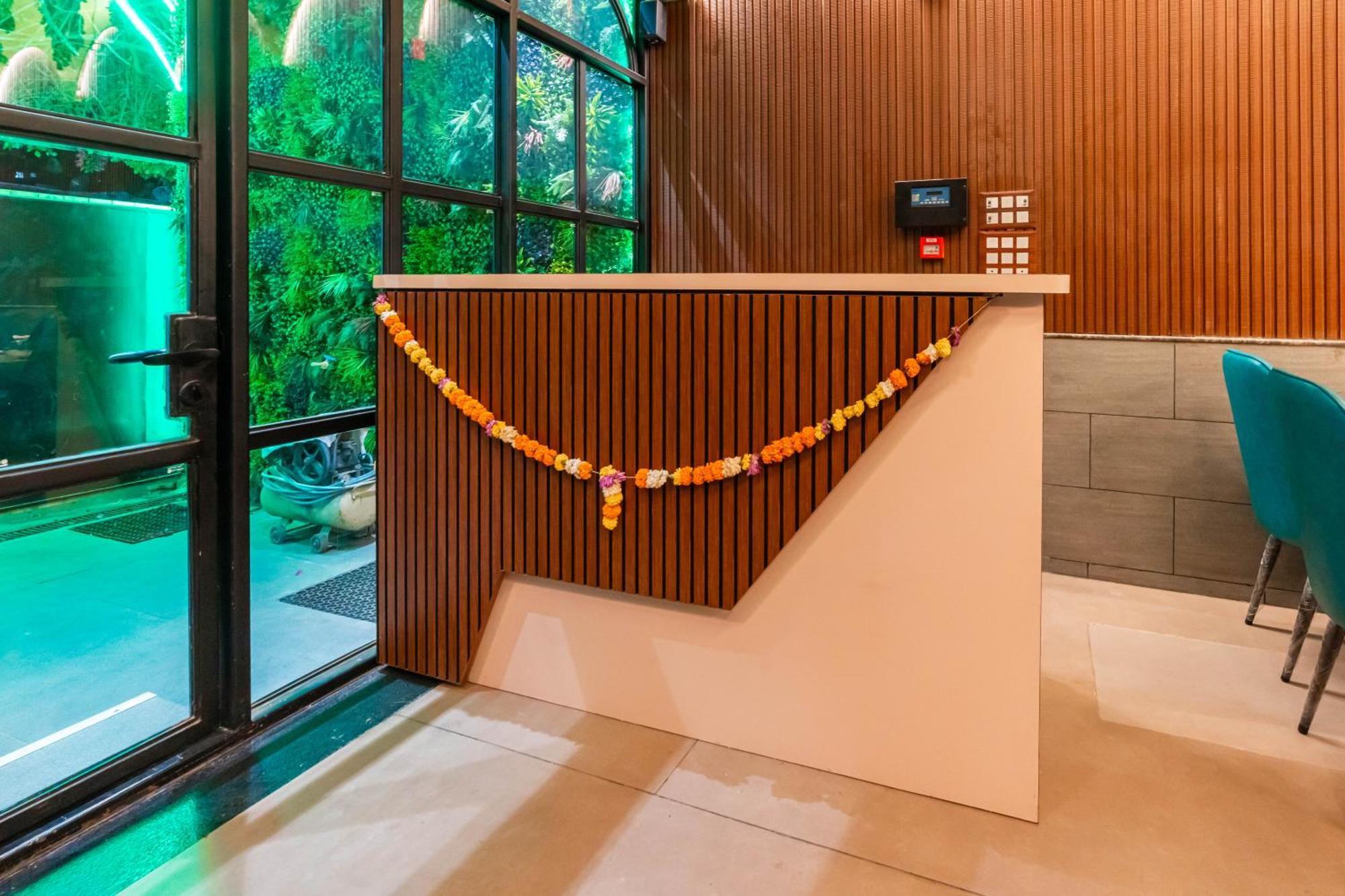 Treebo Express Hotel Mumbai