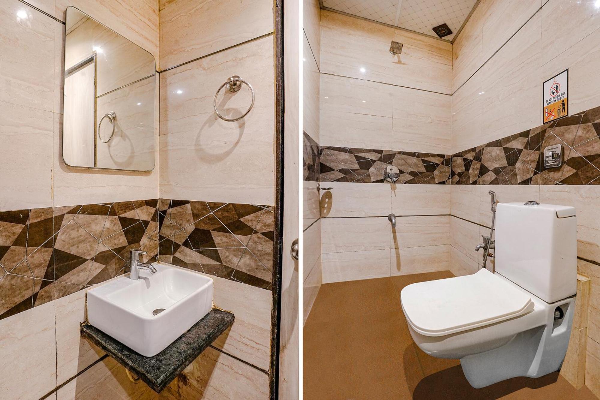Hotel Fabexpress Abad - 700m From Gateway Of India Mumbai