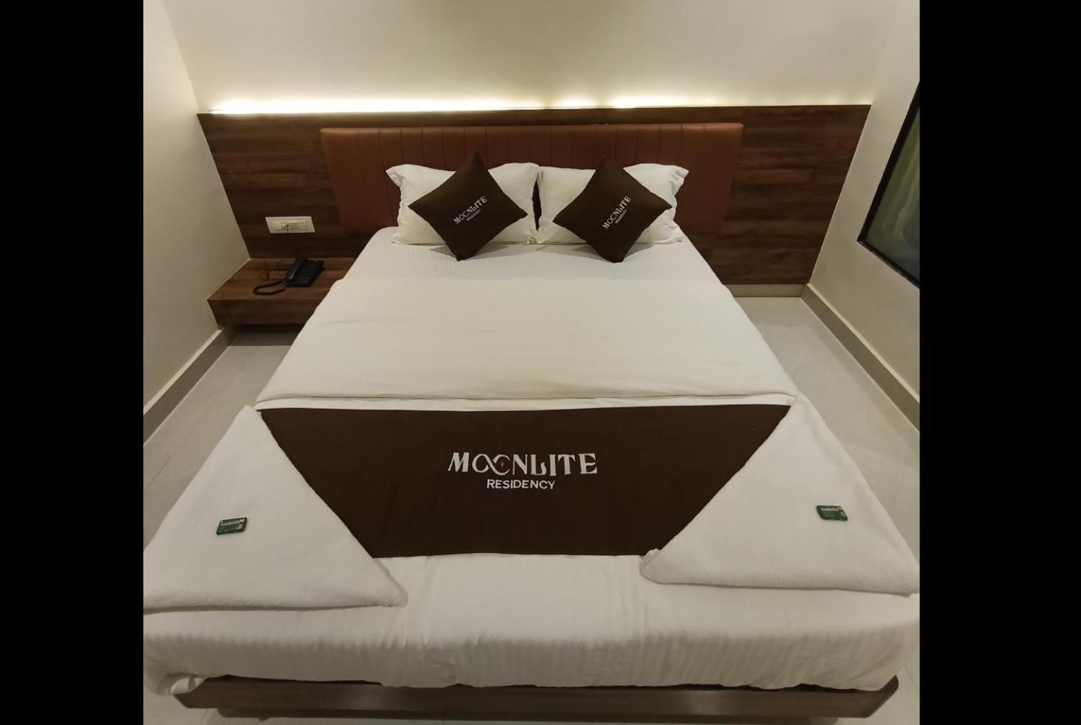 Moon Lite Residency - Marve Road Malad West 2* Mumbai