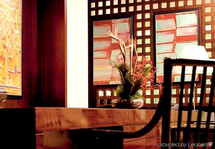 Marriott Executive - Lakeside Chalet, Mumbai