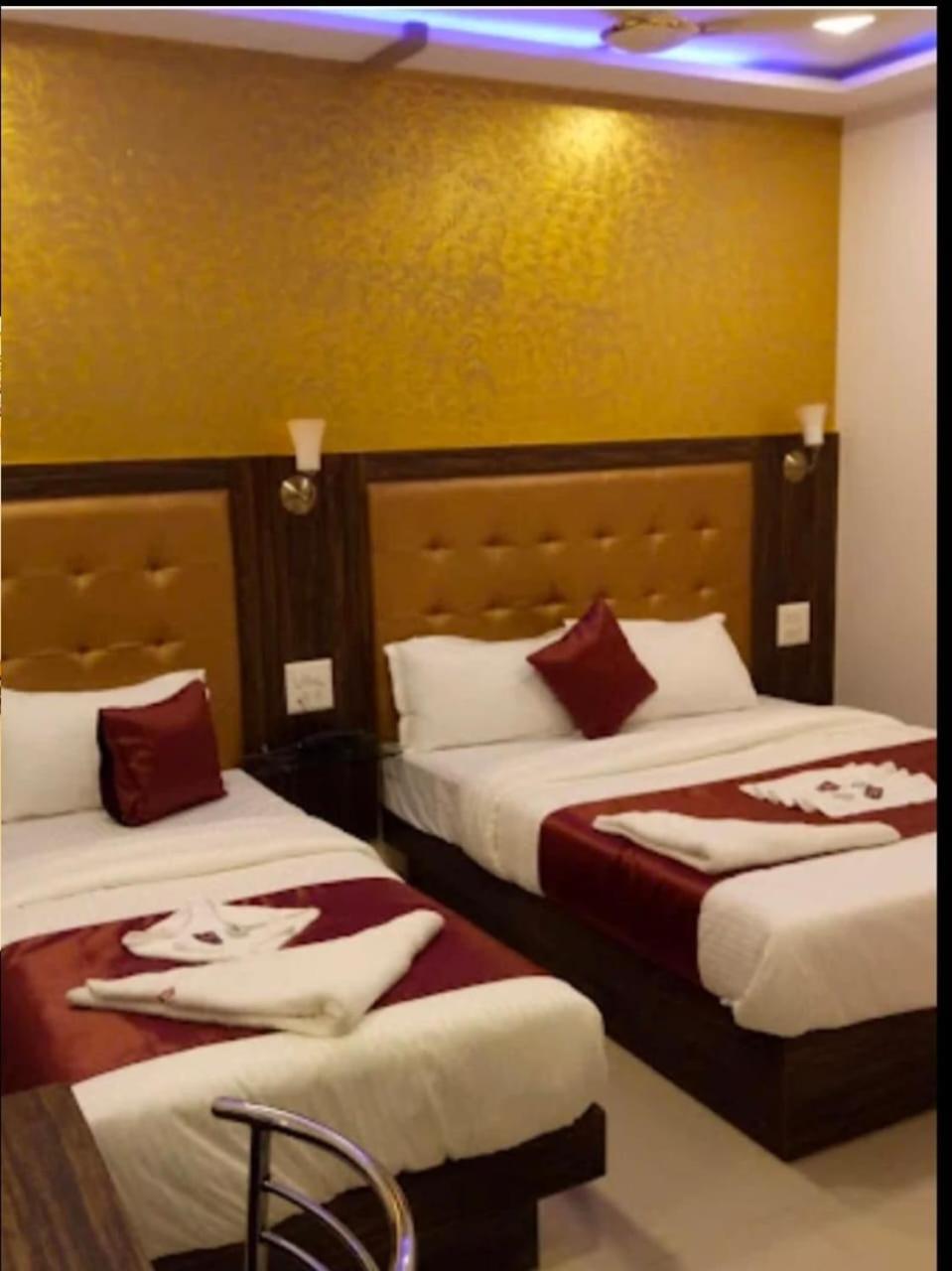 Flagship 83490 Hotel Bently Palace Hotel 3*