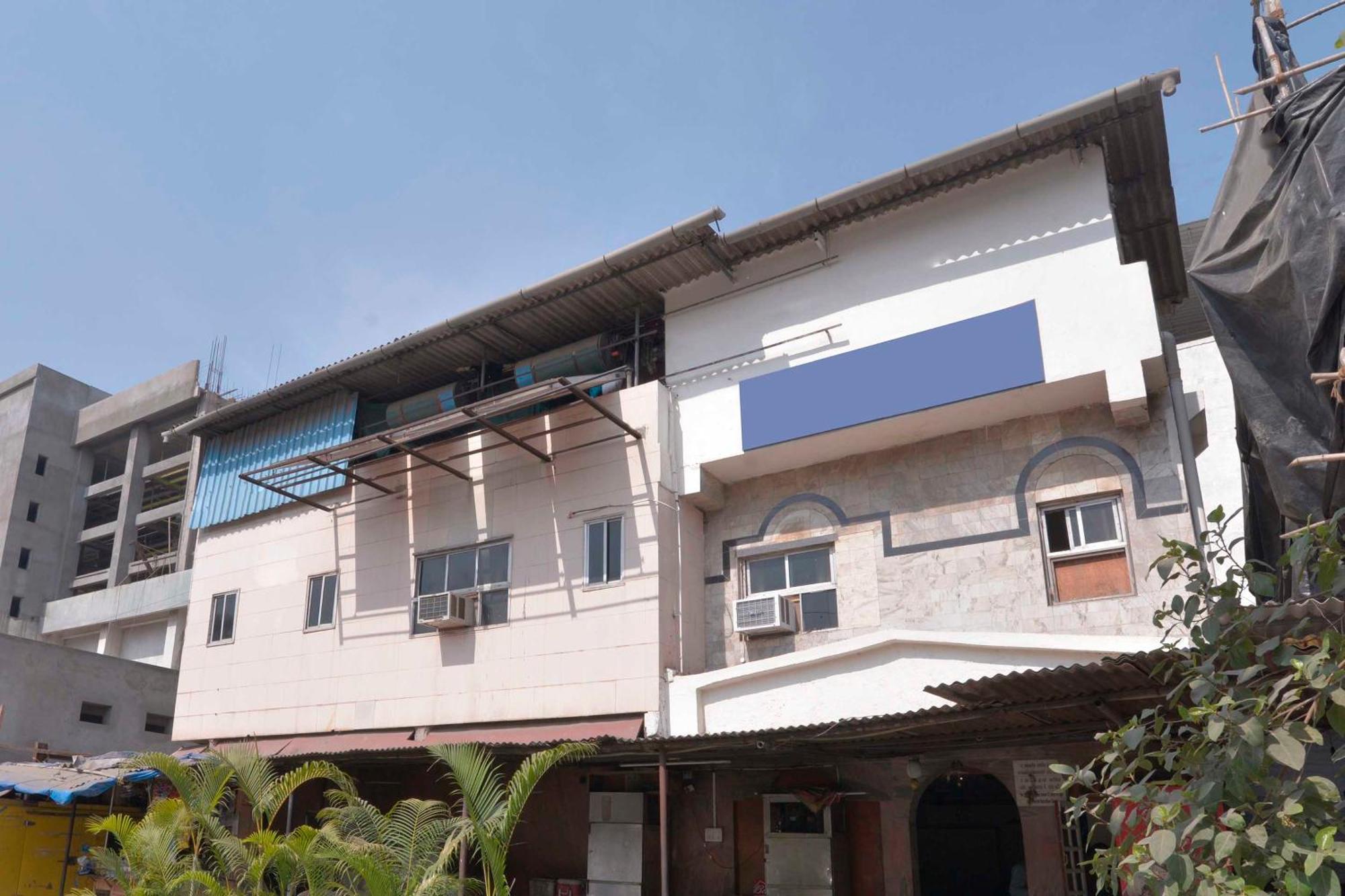 Flagship Akshaya Lodging Hotel 3*