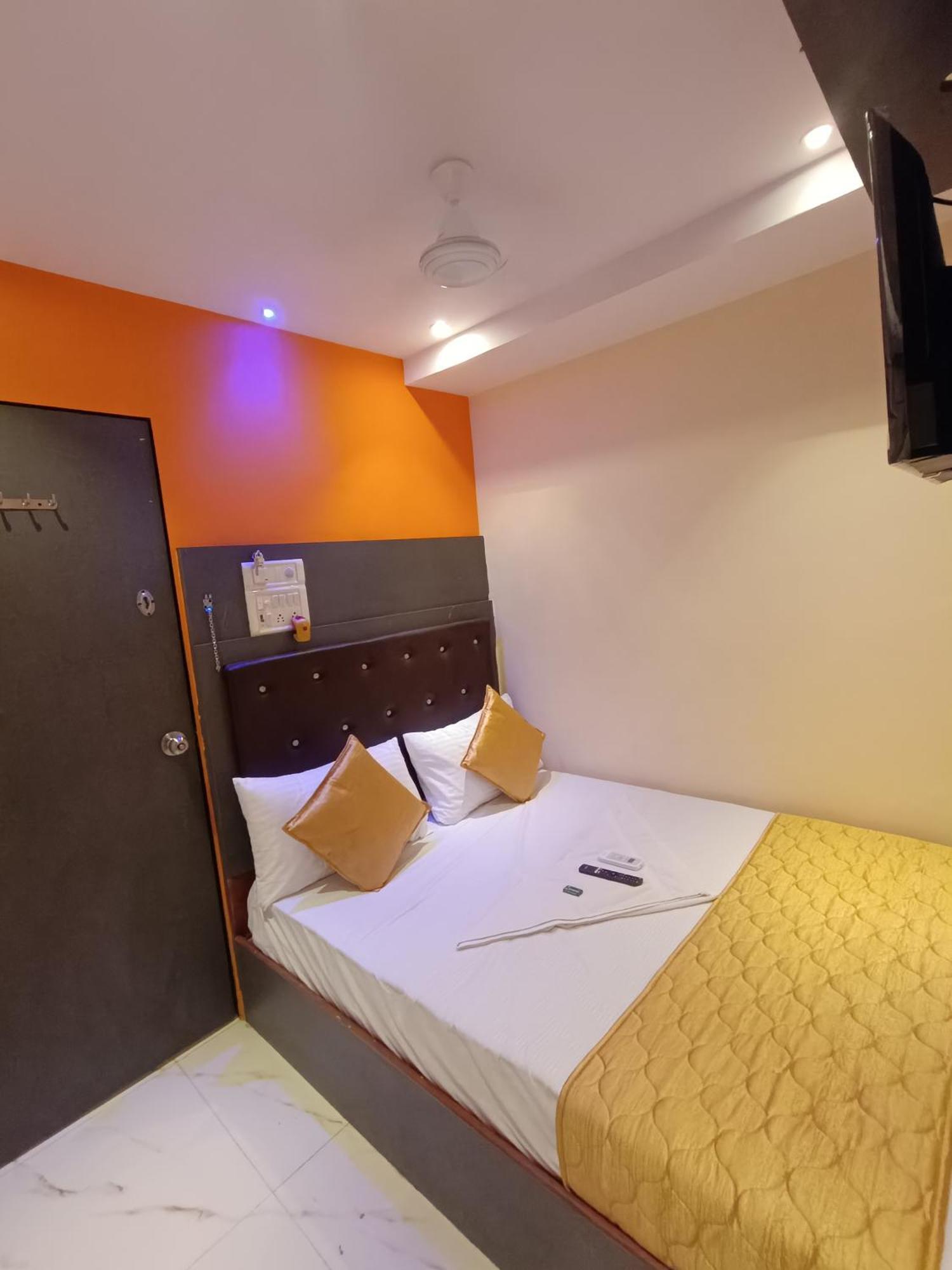 Hotel Powai Residency 3*