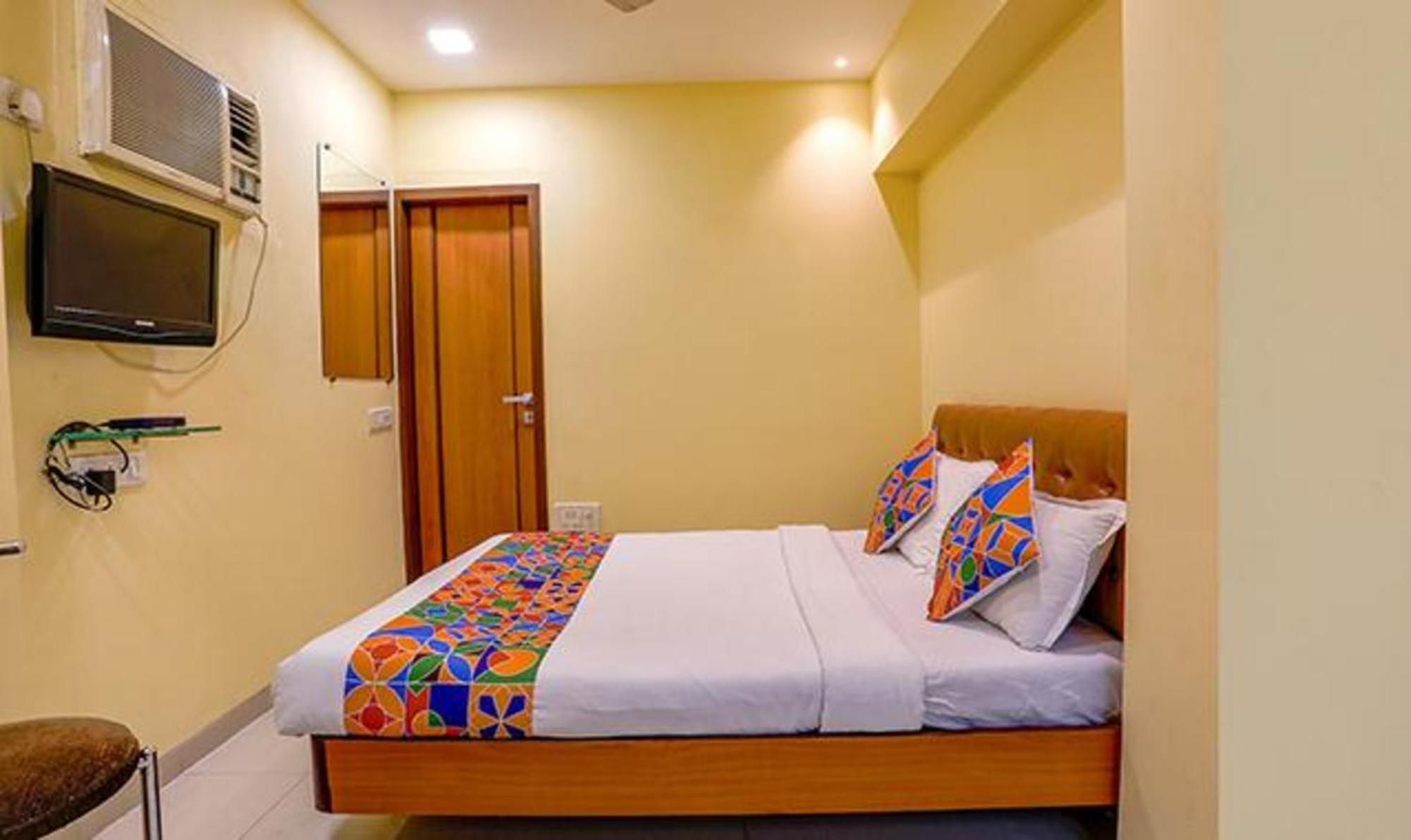 Fabexpress Jayshree - Nr International Airport Mumbai