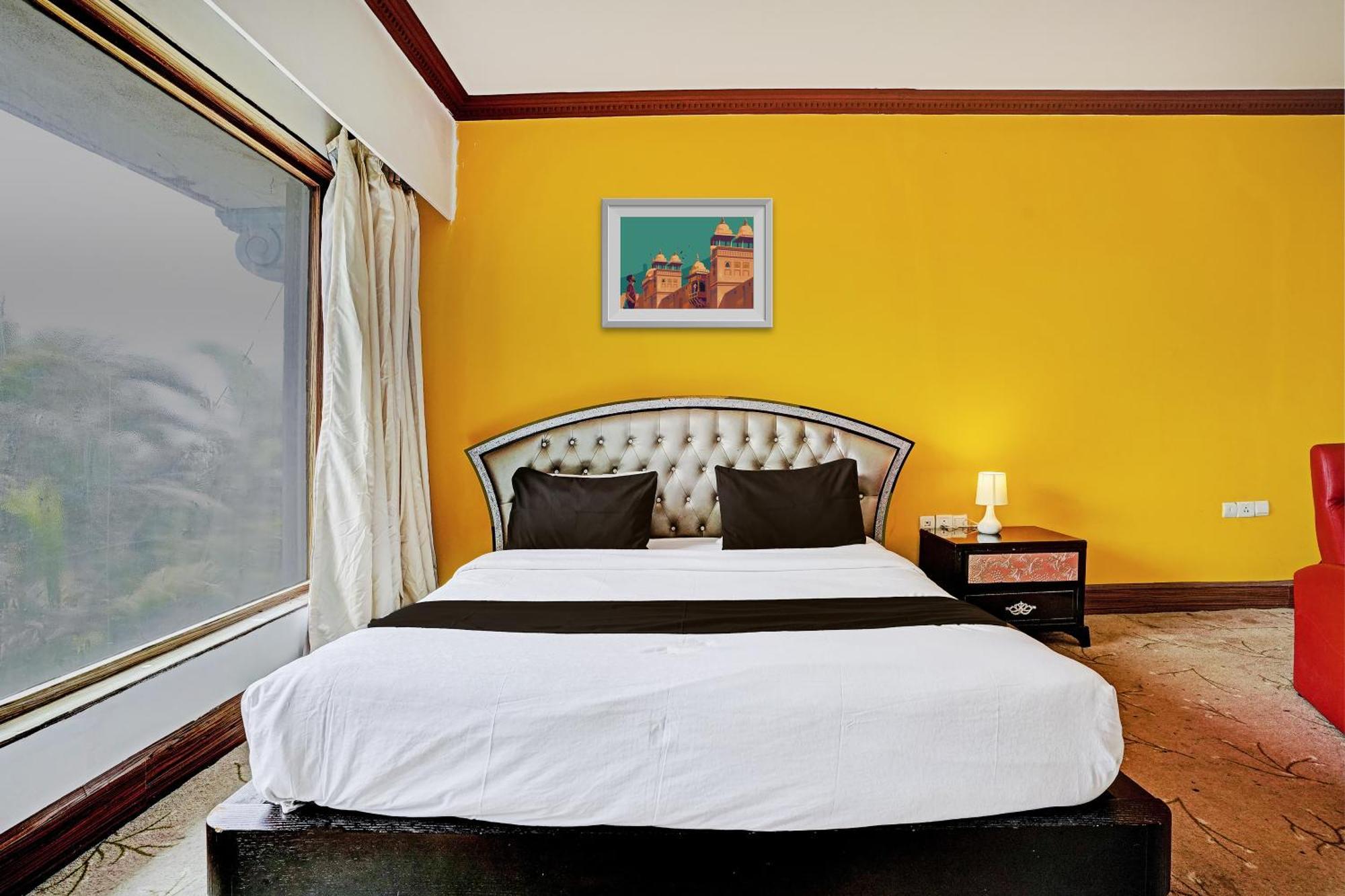 Townhouse Royal Palms - Lily Mumbai