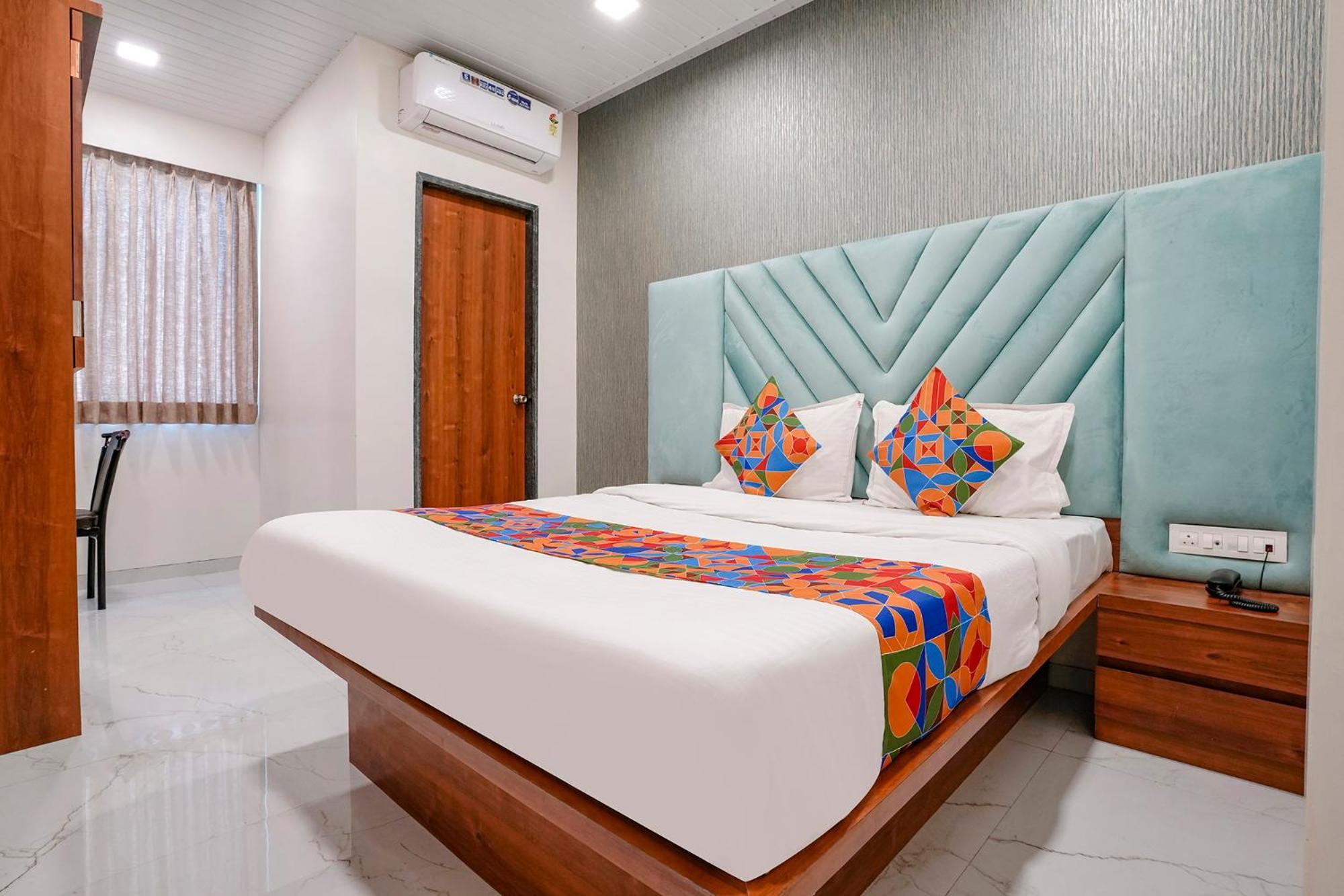 Fabhotel The Mint Mumbai