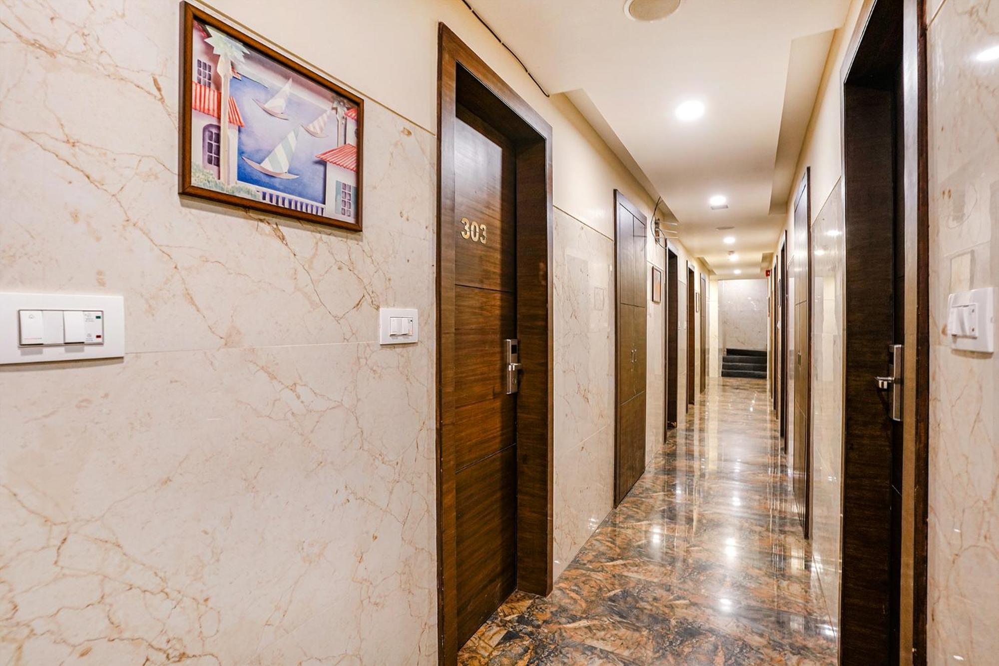 Hotel Fabhotel Vertigo - Nr Bkc 3*