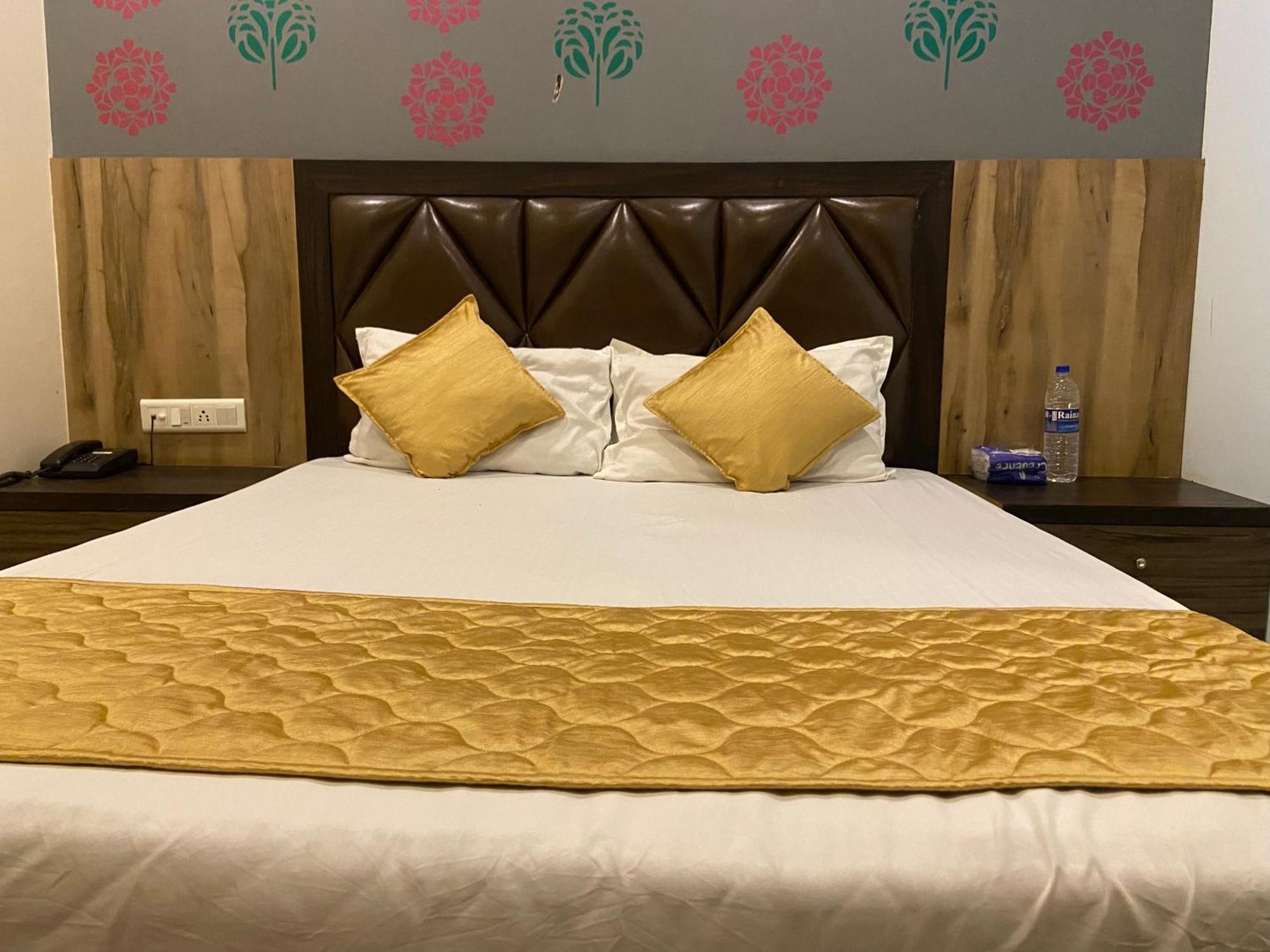 Hotel The Qubic Mumbai