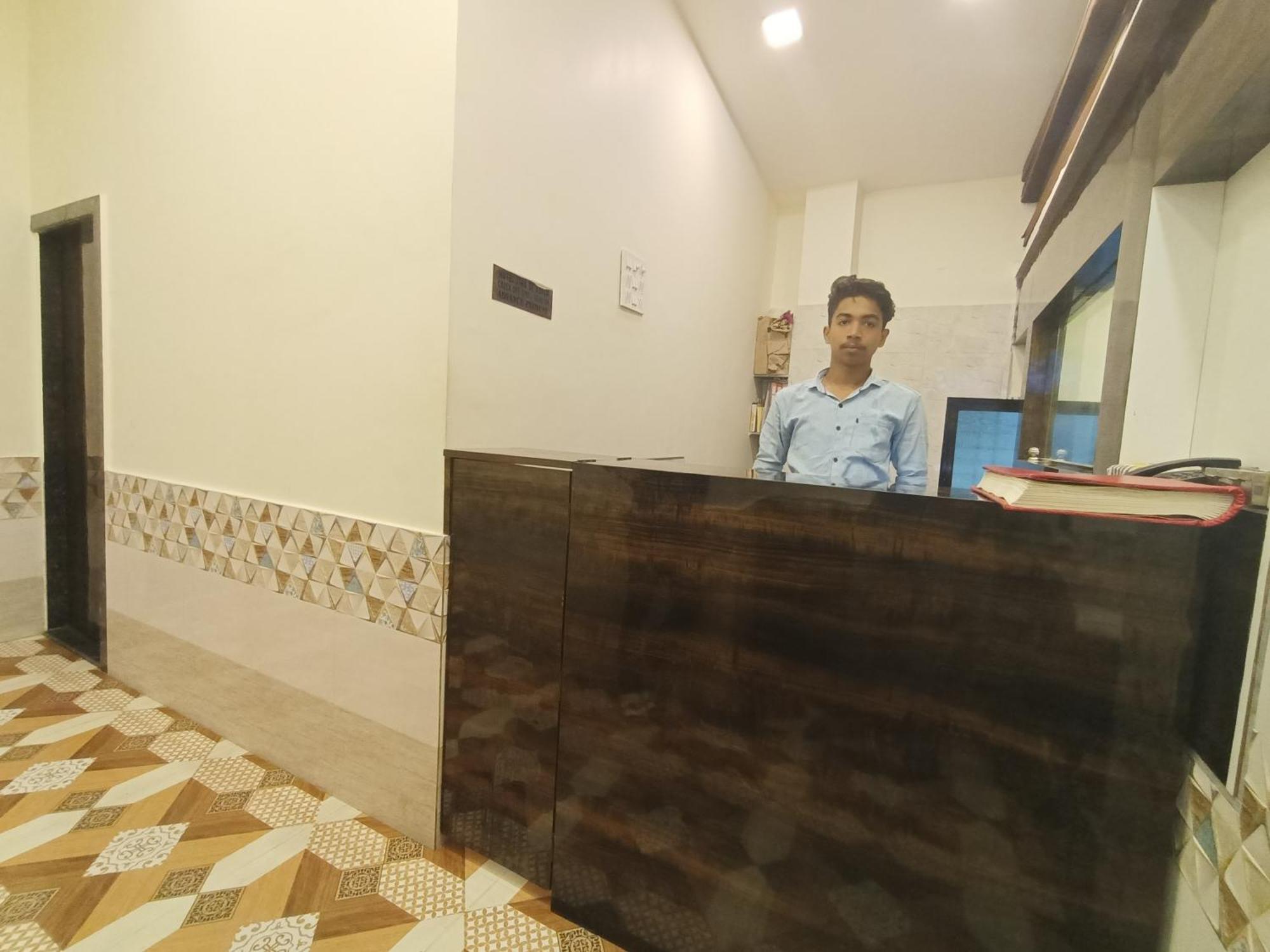 Guest house Star Of Kurla - Nearest From Kurla - Near Bkc