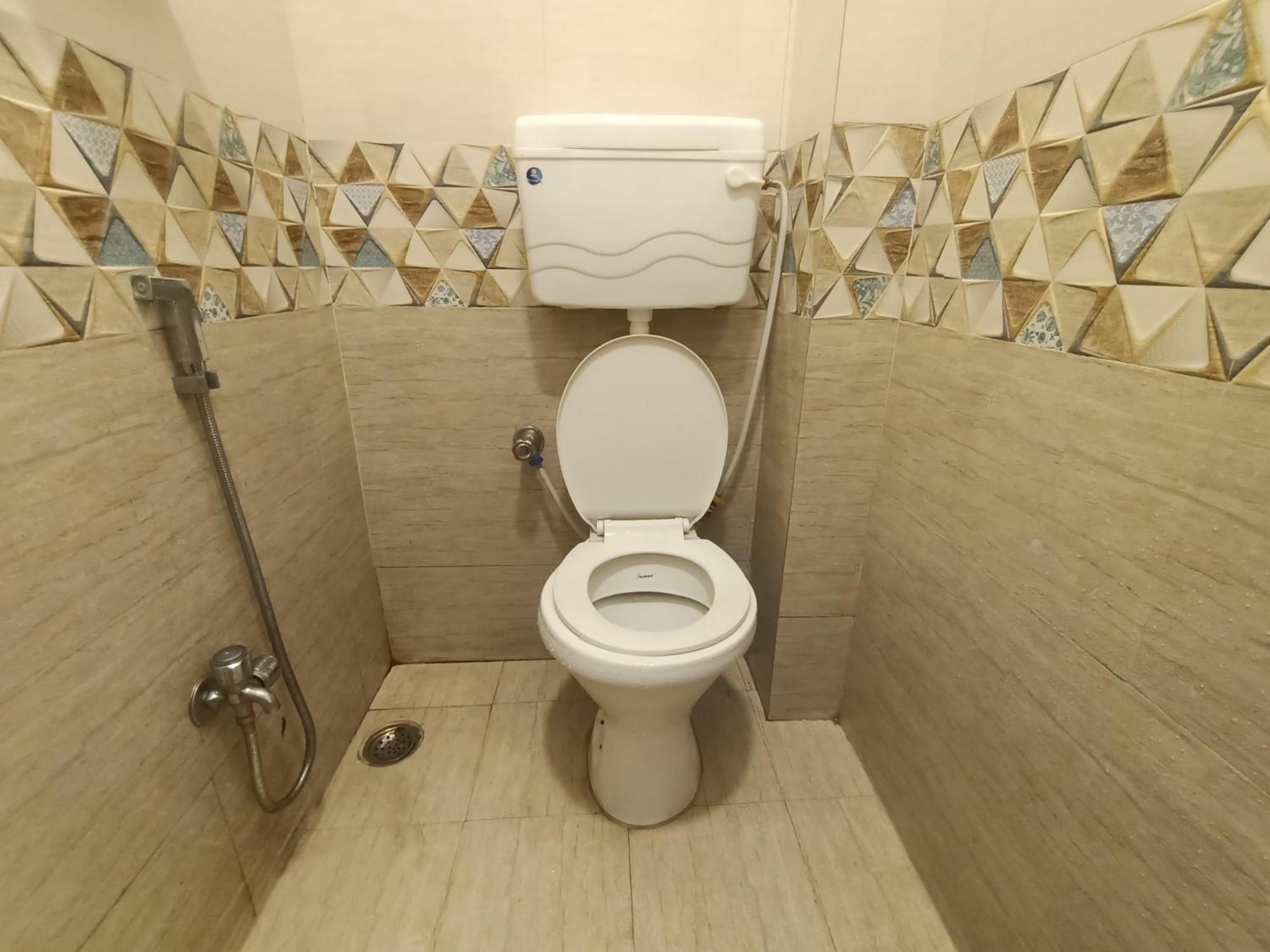 Star Of Kurla - Nearest From Kurla - Near Bkc Guest house *