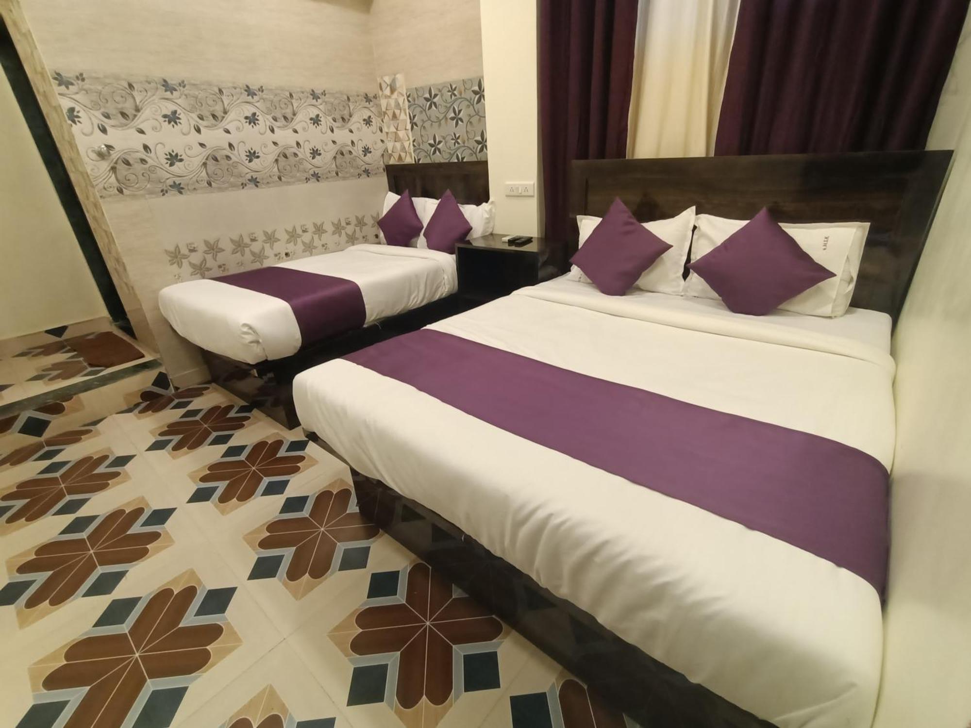 Guest house Star Of Kurla - Nearest From Kurla - Near Bkc *