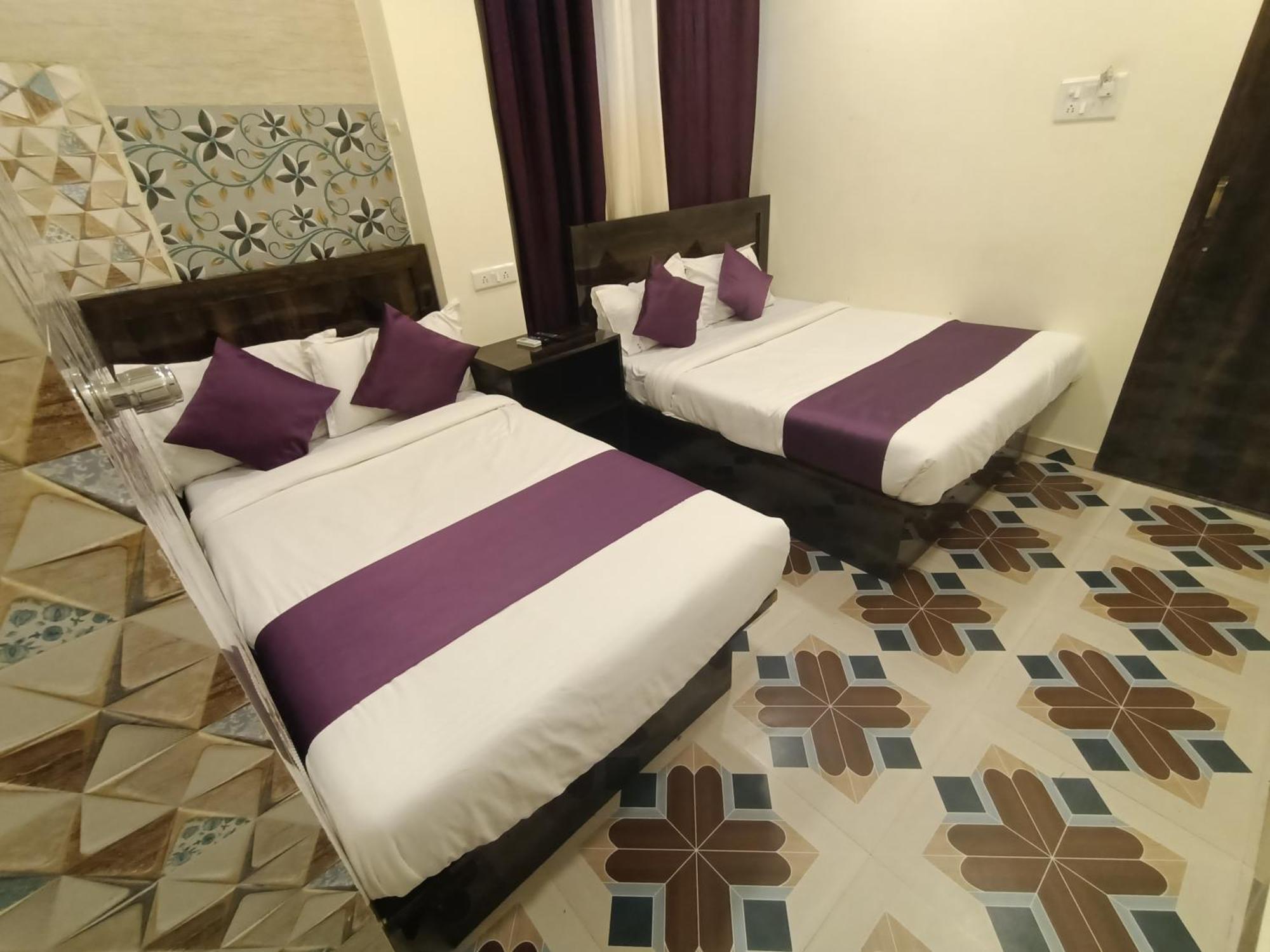Guest house Star Of Kurla - Nearest From Kurla - Near Bkc