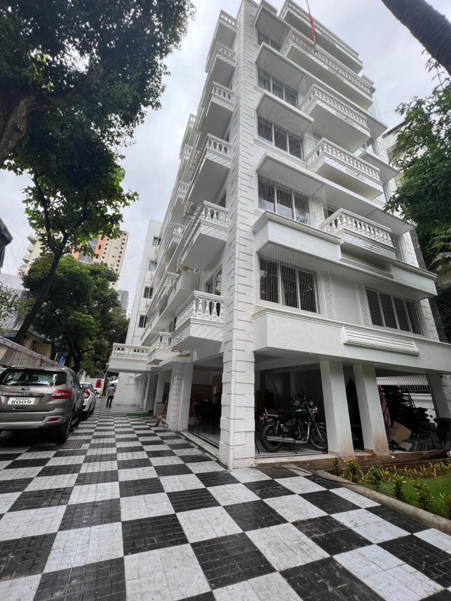 White House By Maxxvalue Service Bandra Apartment Mumbai