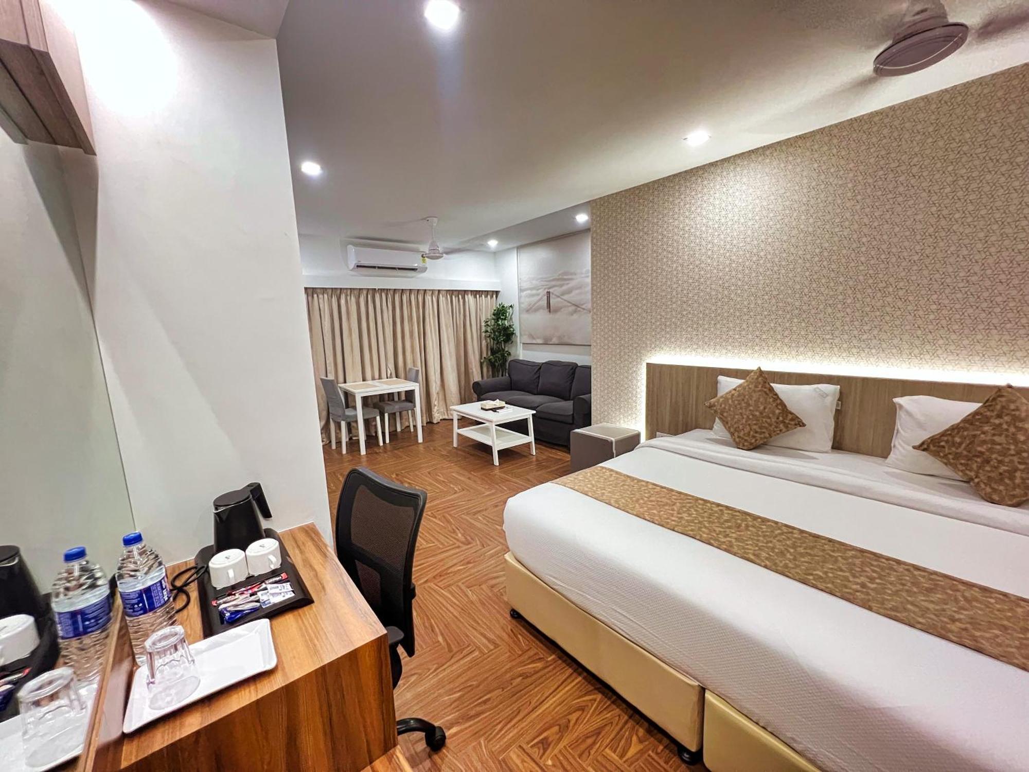 White House By Maxxvalue Service Bandra Apartment Mumbai