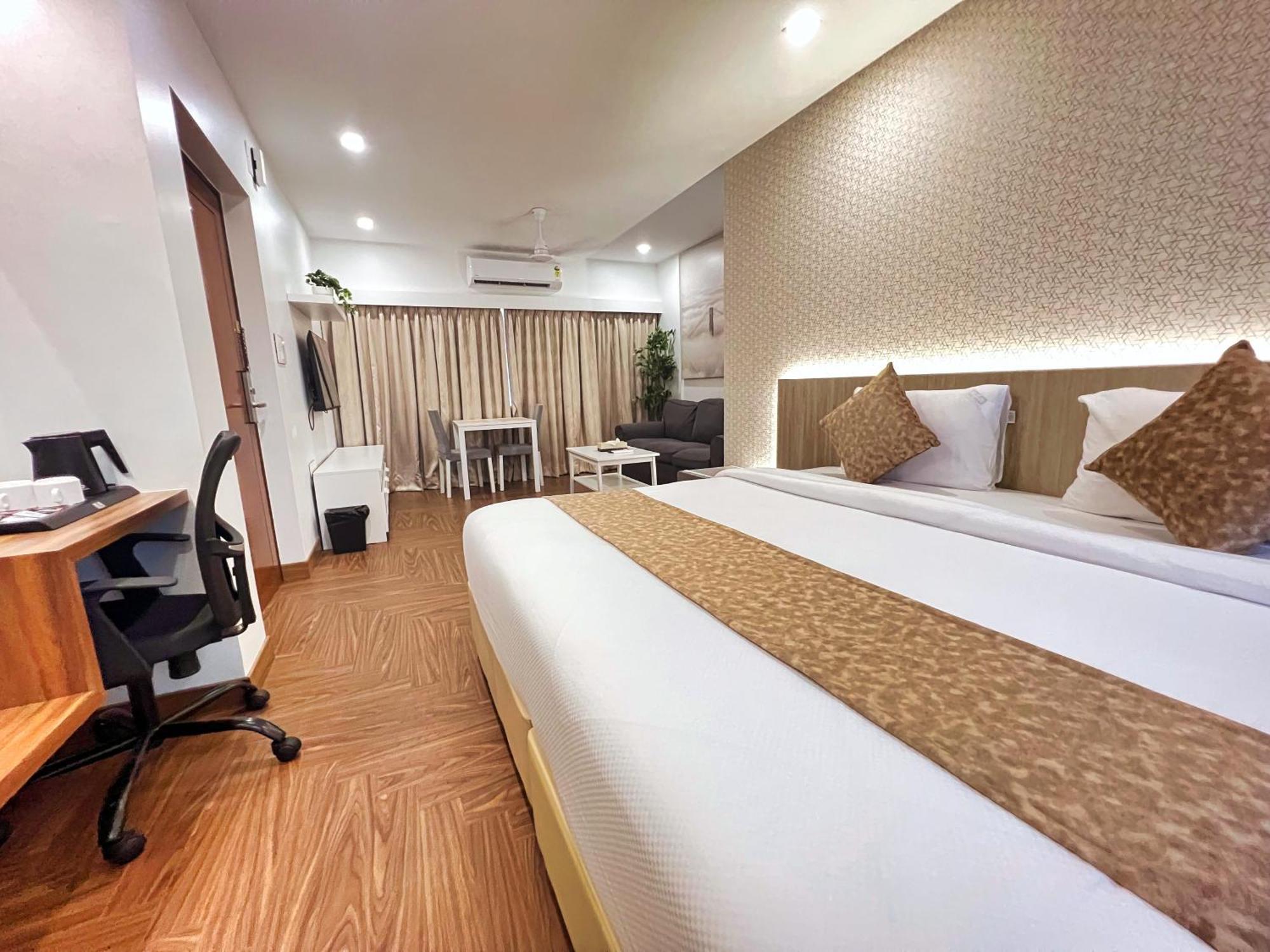 White House By Maxxvalue Service Bandra Apartment Mumbai