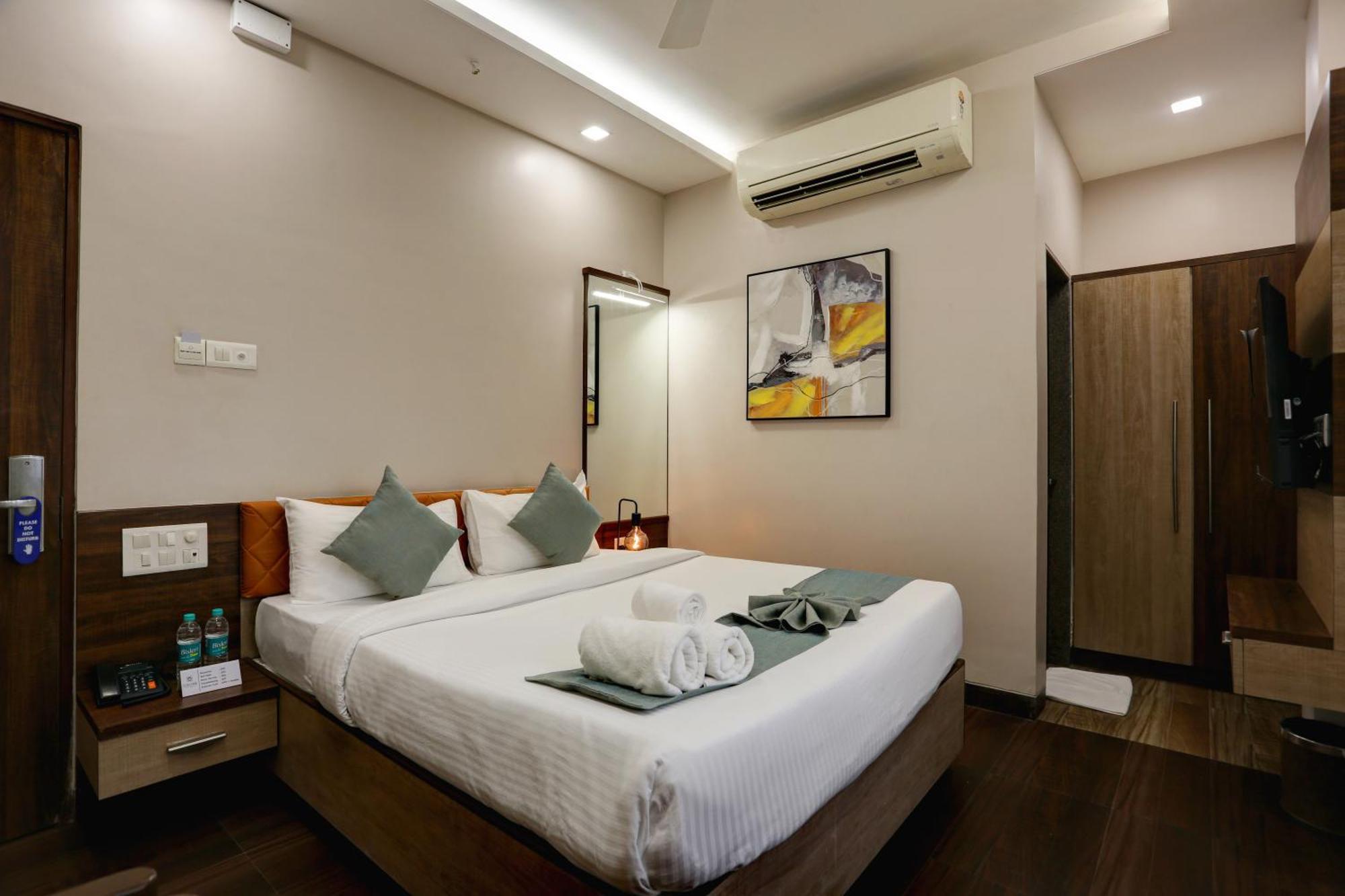 Hotel Ozone Colaba Mumbai