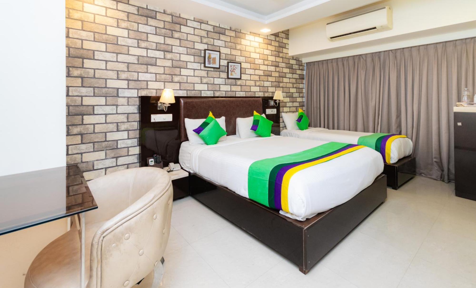 Treebo Laaiba Residency Hotel