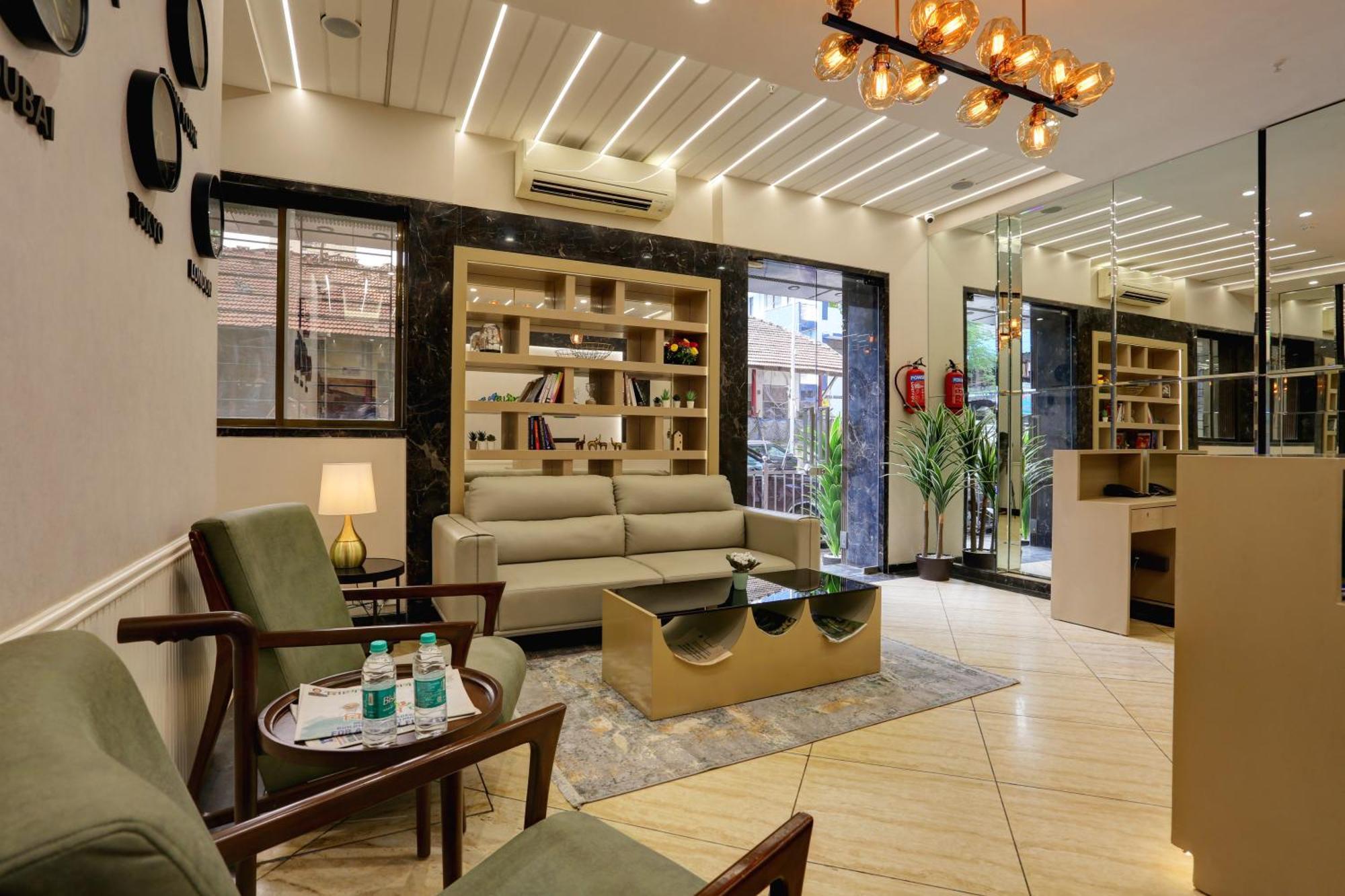 Ozone Colaba 3*