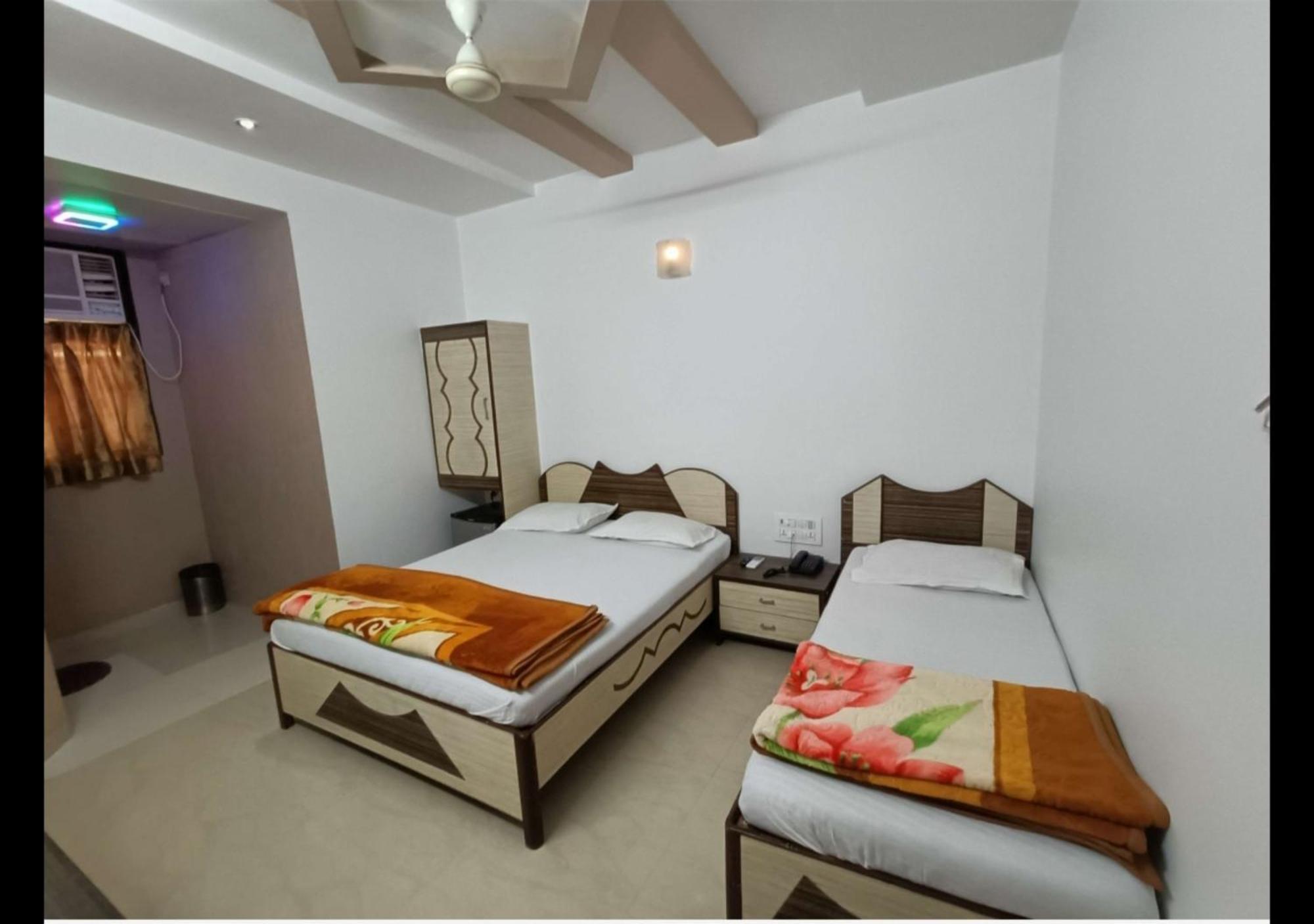 Hotel Broadway Colaba Mumbai