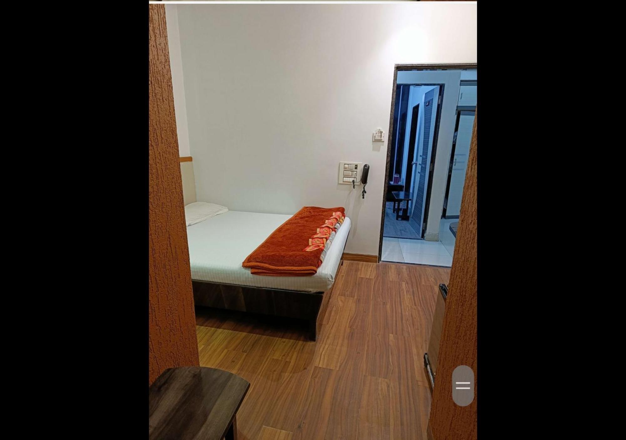 Broadway Colaba 2* Mumbai