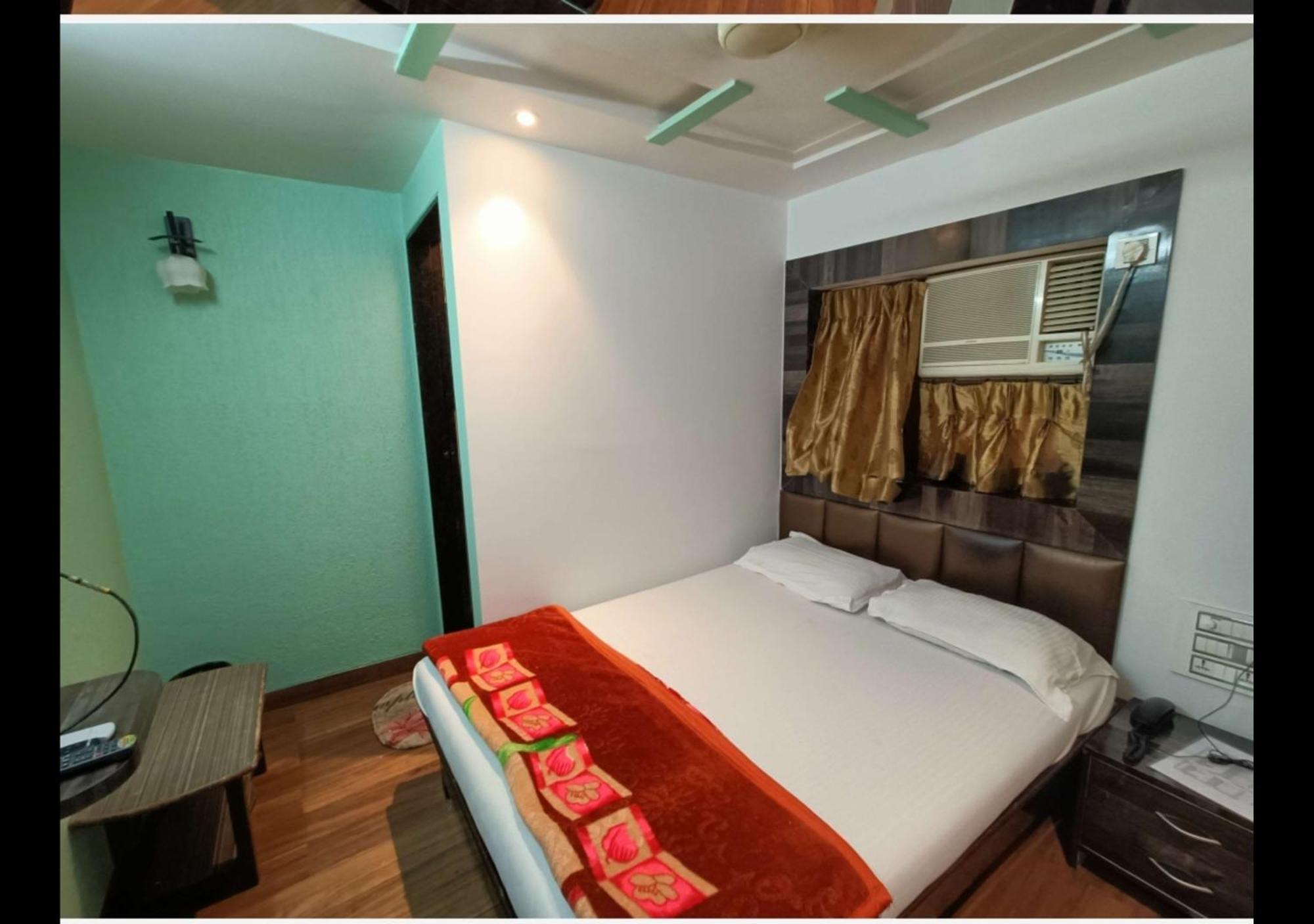 Hotel Broadway Colaba Mumbai