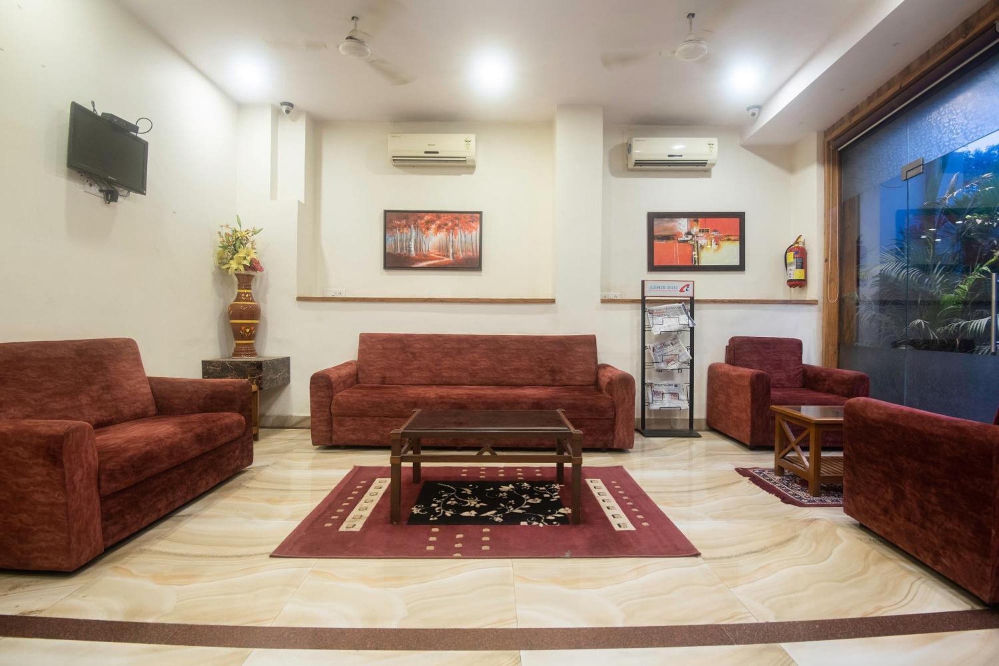 Hotel Capital O 6202 Ashir 3*