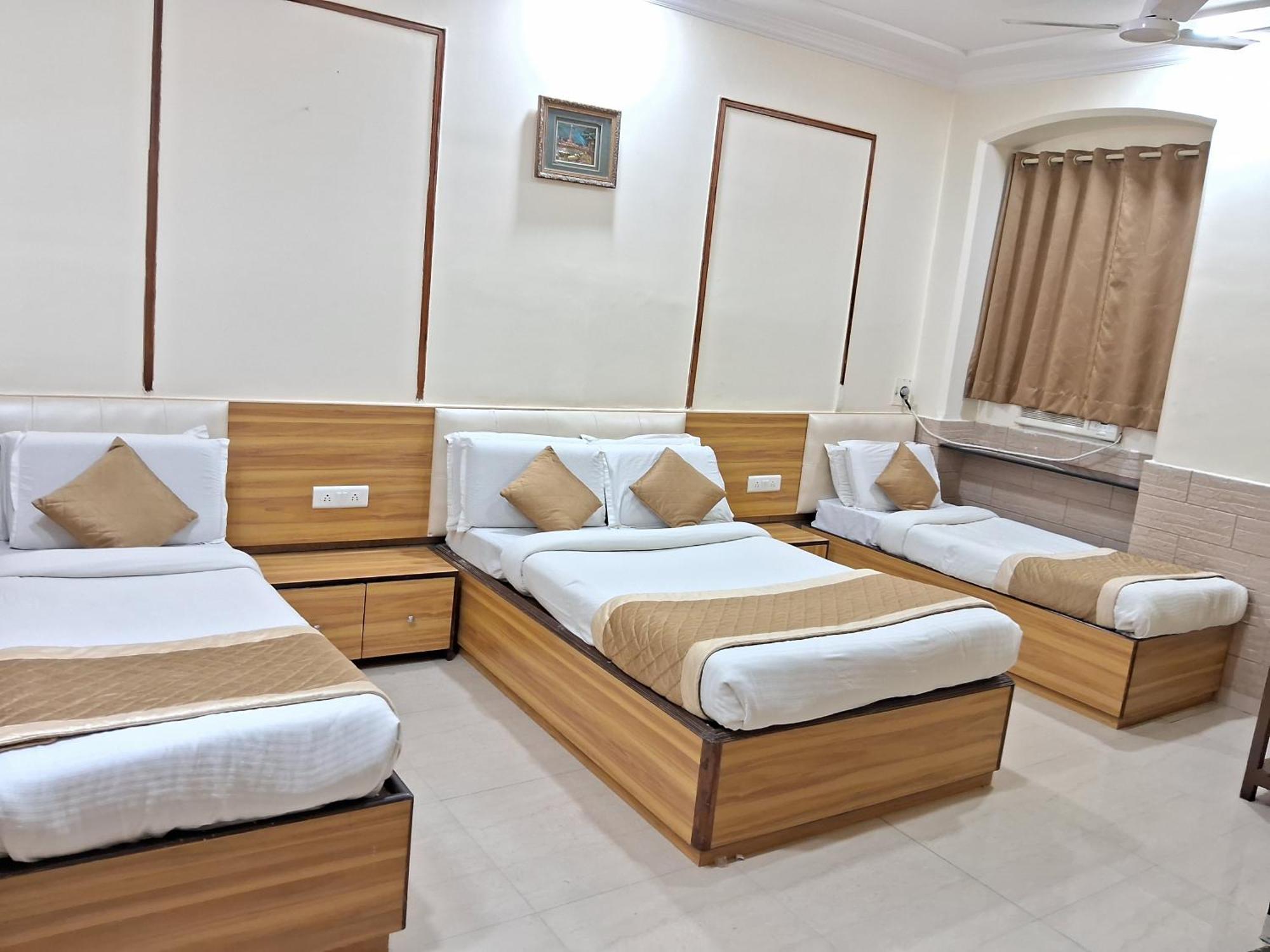 Hotel Swapna International