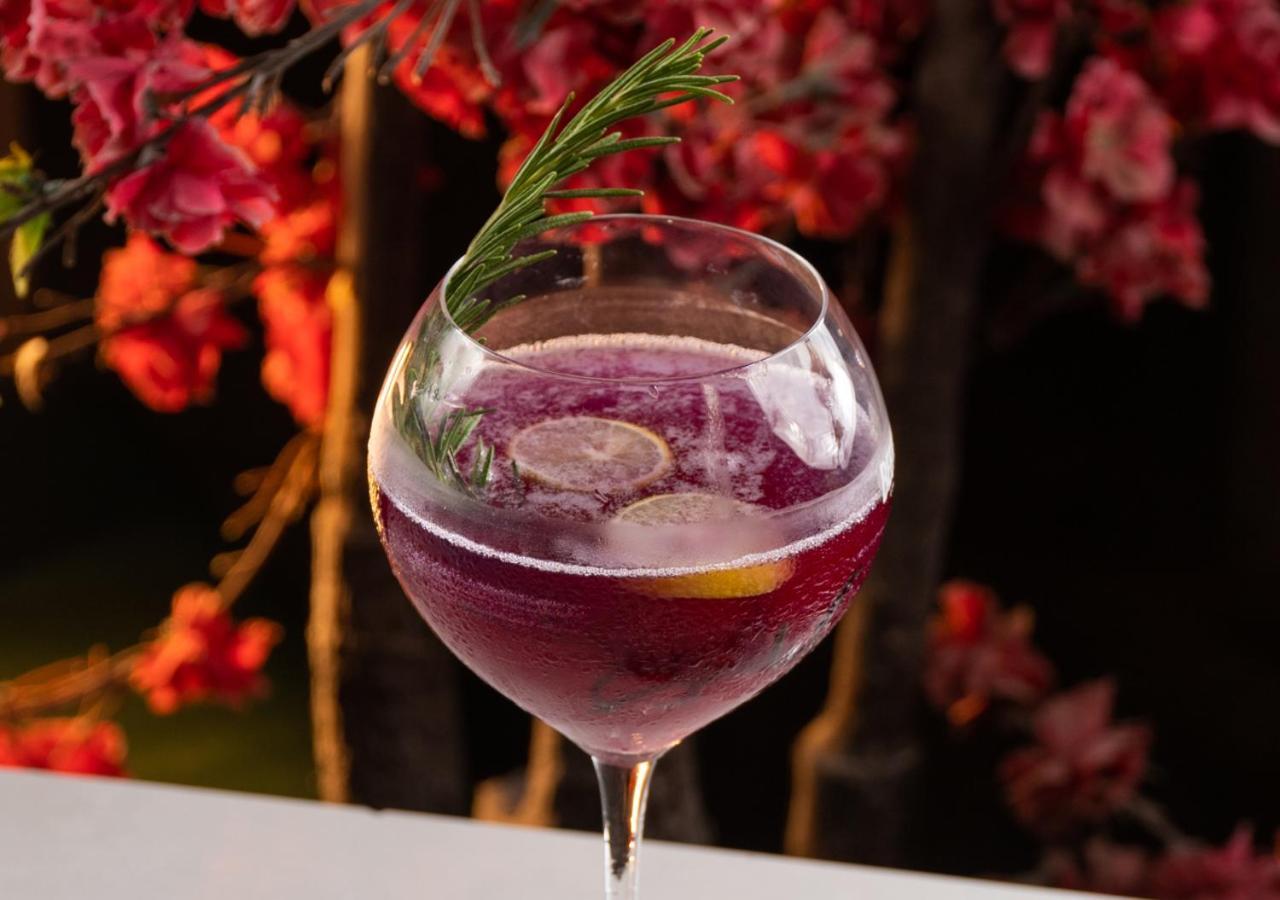 Bloom Boutique - Bandra 3*