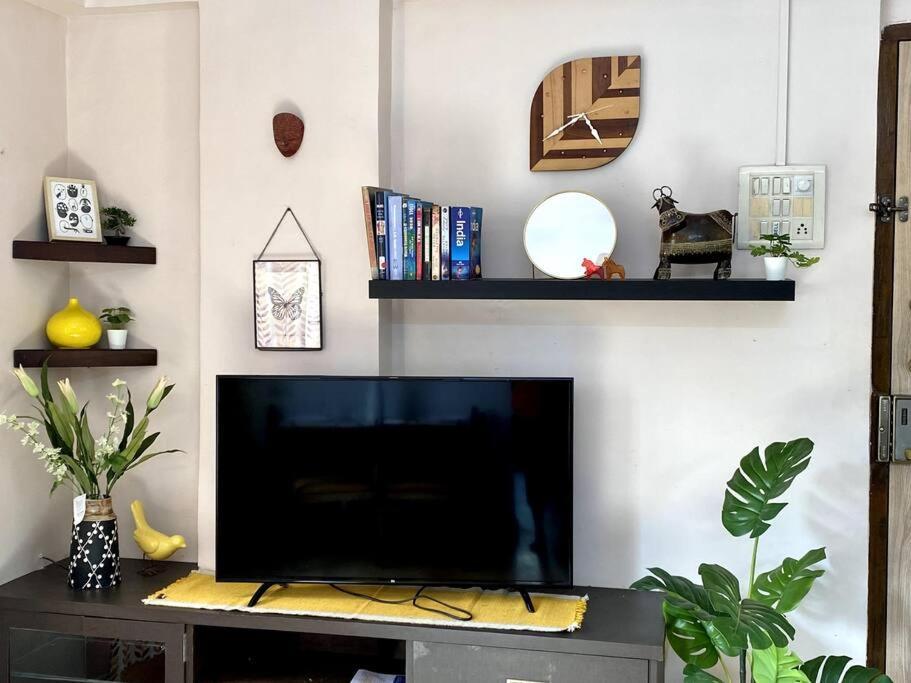 Saba 301, Subko Coffee, Chapel Road, Bandra West By Connekt Homes Apartment *