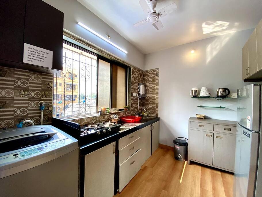 Apartment Saba 301, Subko Coffee, Chapel Road, Bandra West By Connekt Homes