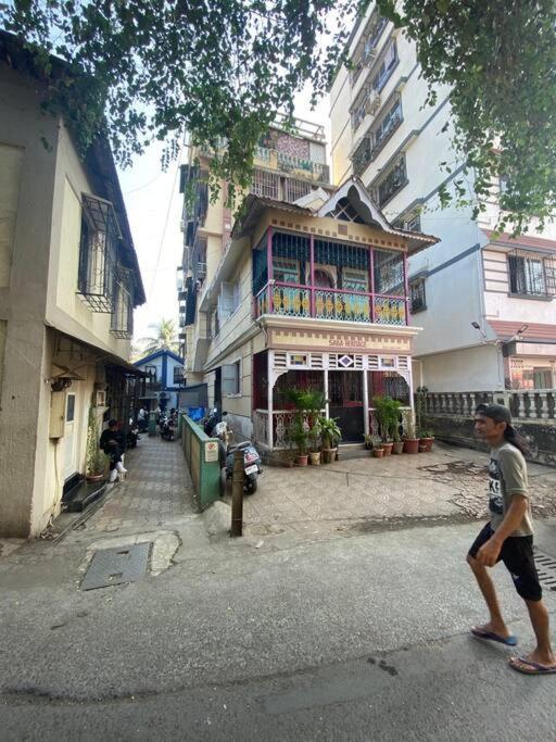 Apartment Saba 301, Subko Coffee, Chapel Road, Bandra West By Connekt Homes *