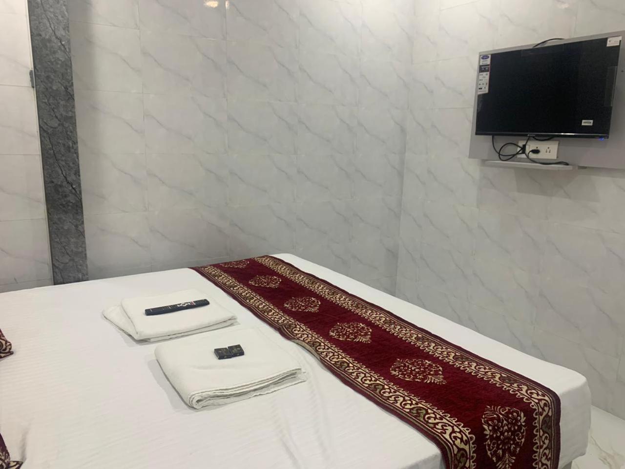 Sai Plaza, Chembur Guest house