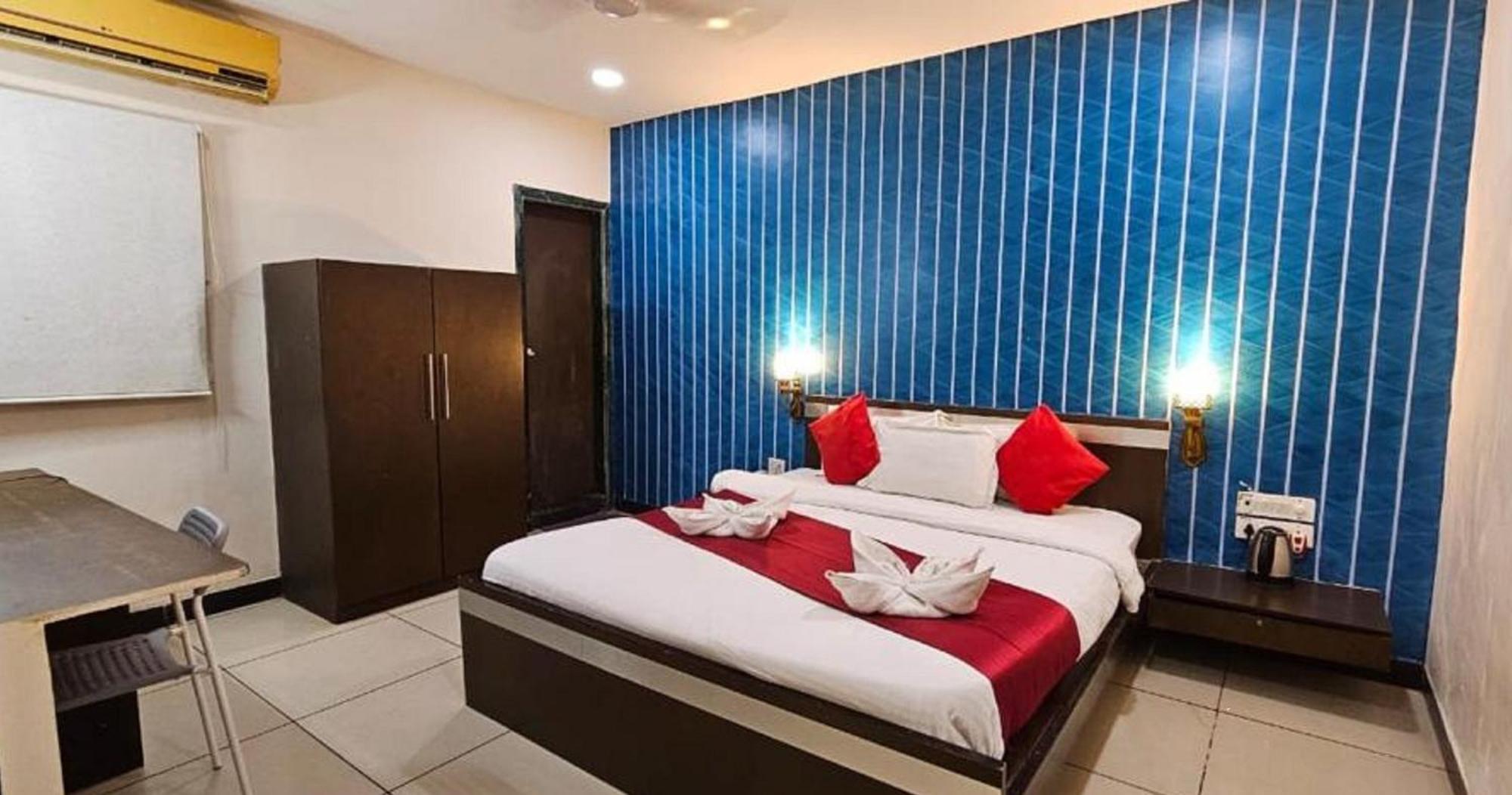 Hotel Sunshine Airport 3*