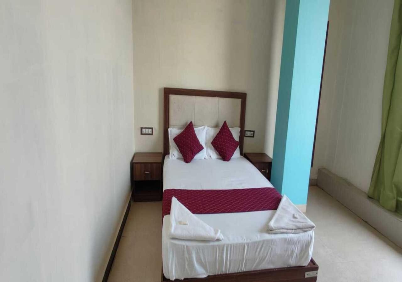 Blue Sky Residency 3* Mumbai