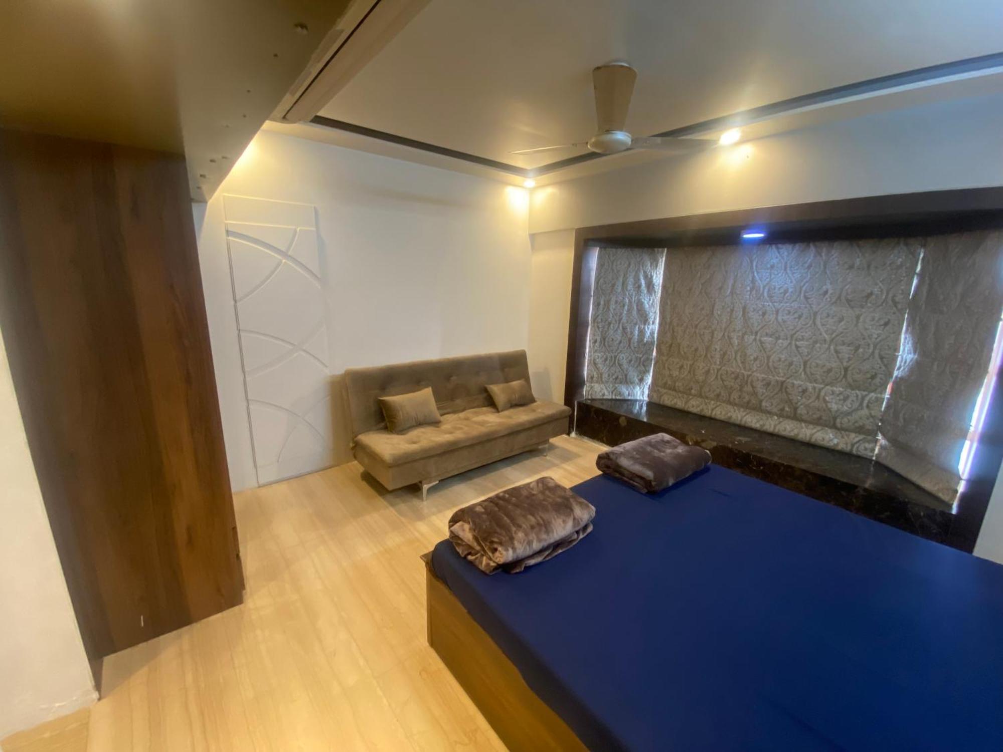 Bandra's Prime Luxurious 2 Bhk Mumbai