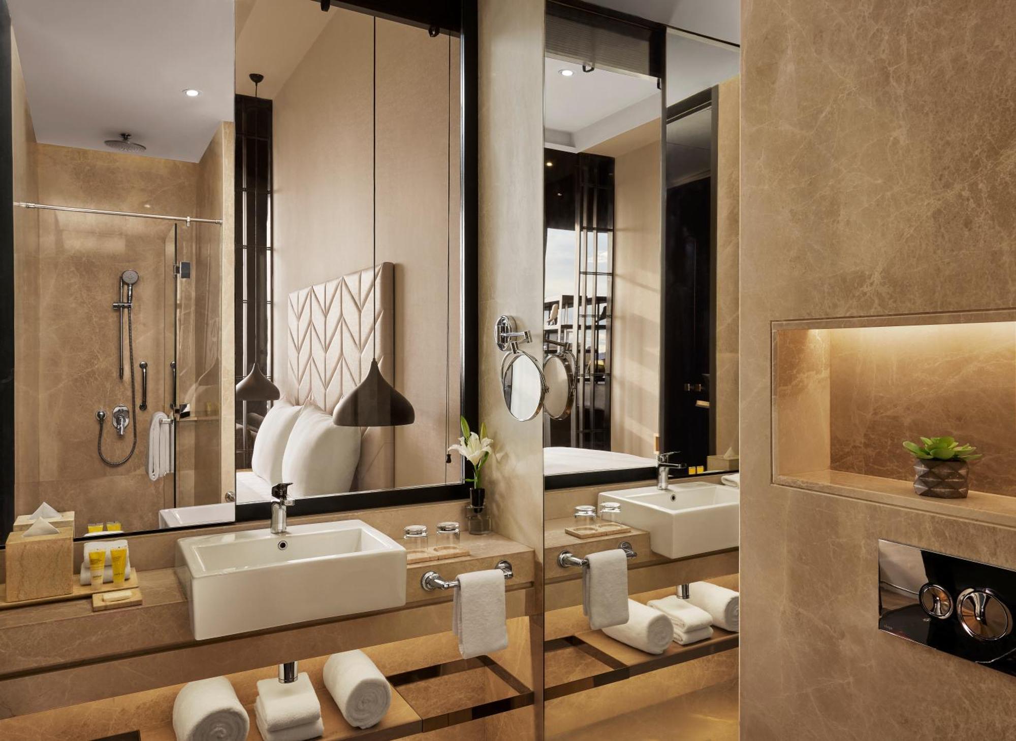 Hotel Hyatt Centric Juhu Mumbai