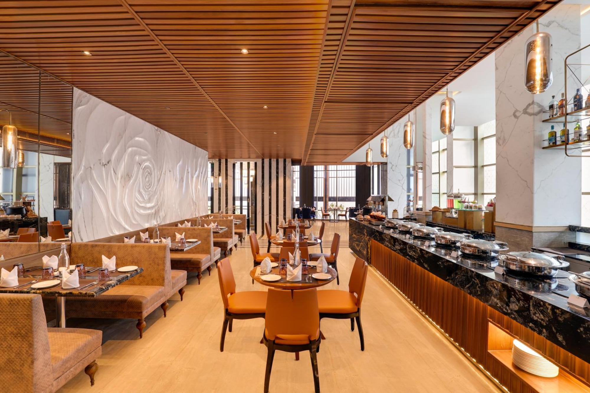 Lemon Tree Premier, Malad, Hotel 4*