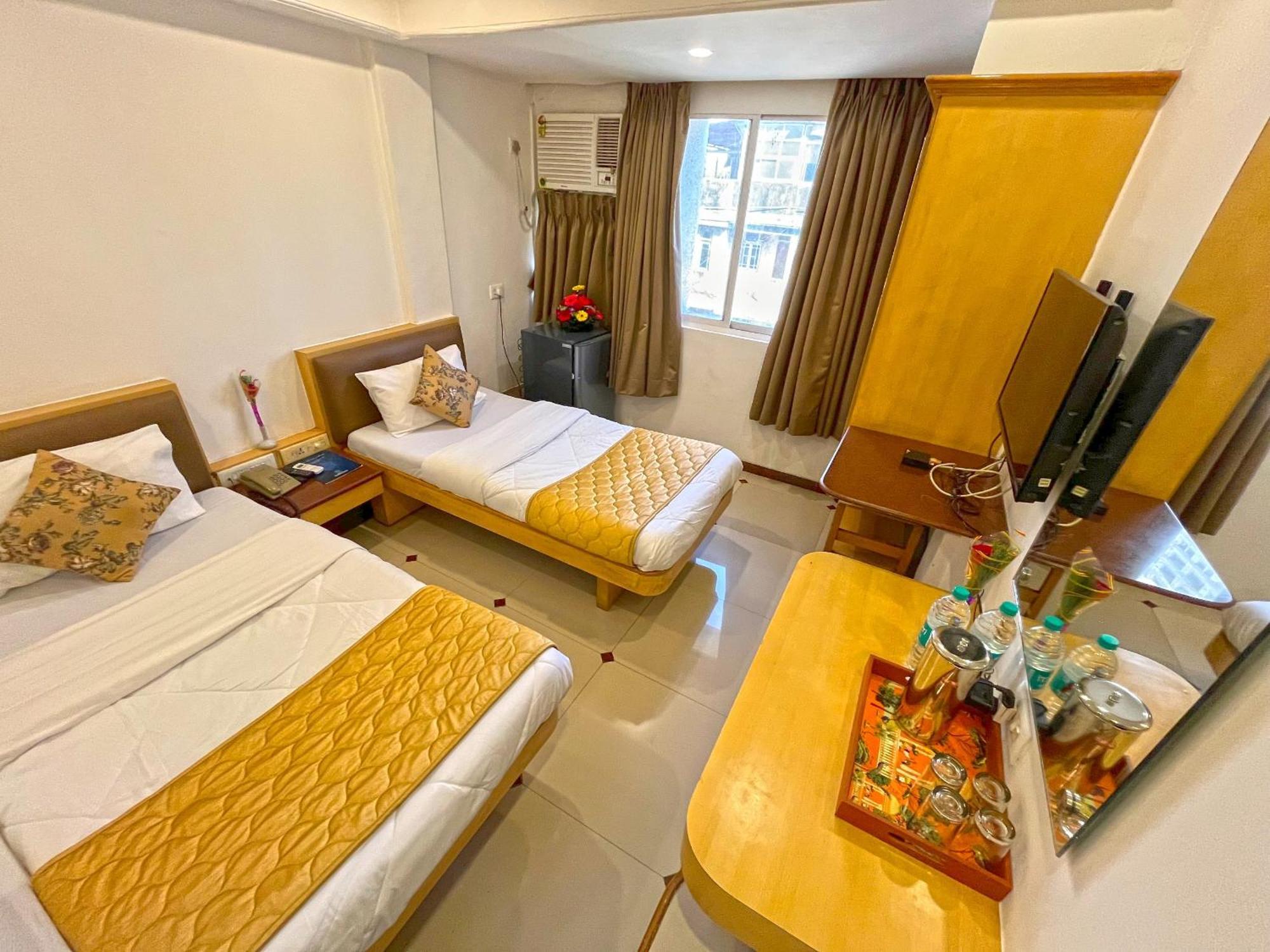 Hotel Parklane 3*