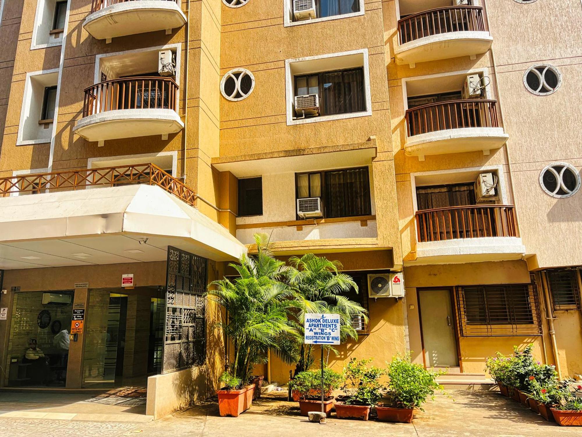 Maxxvalue - Service Marol Apartment