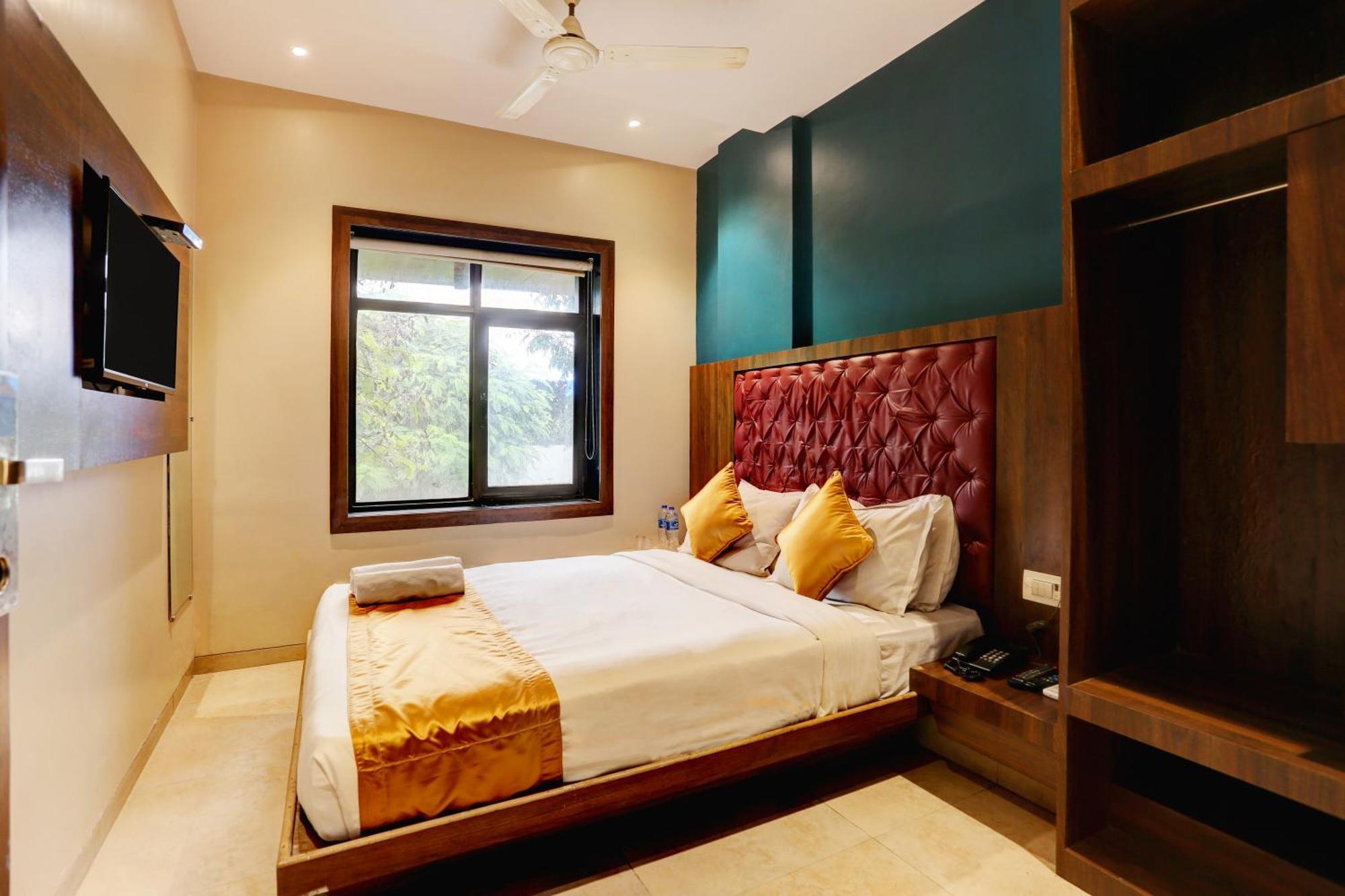 Sea Breeze Guest house 3*