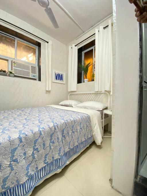 Apartment 72 Pali Village A Cozy Vintage By Connekt Homes Mumbai