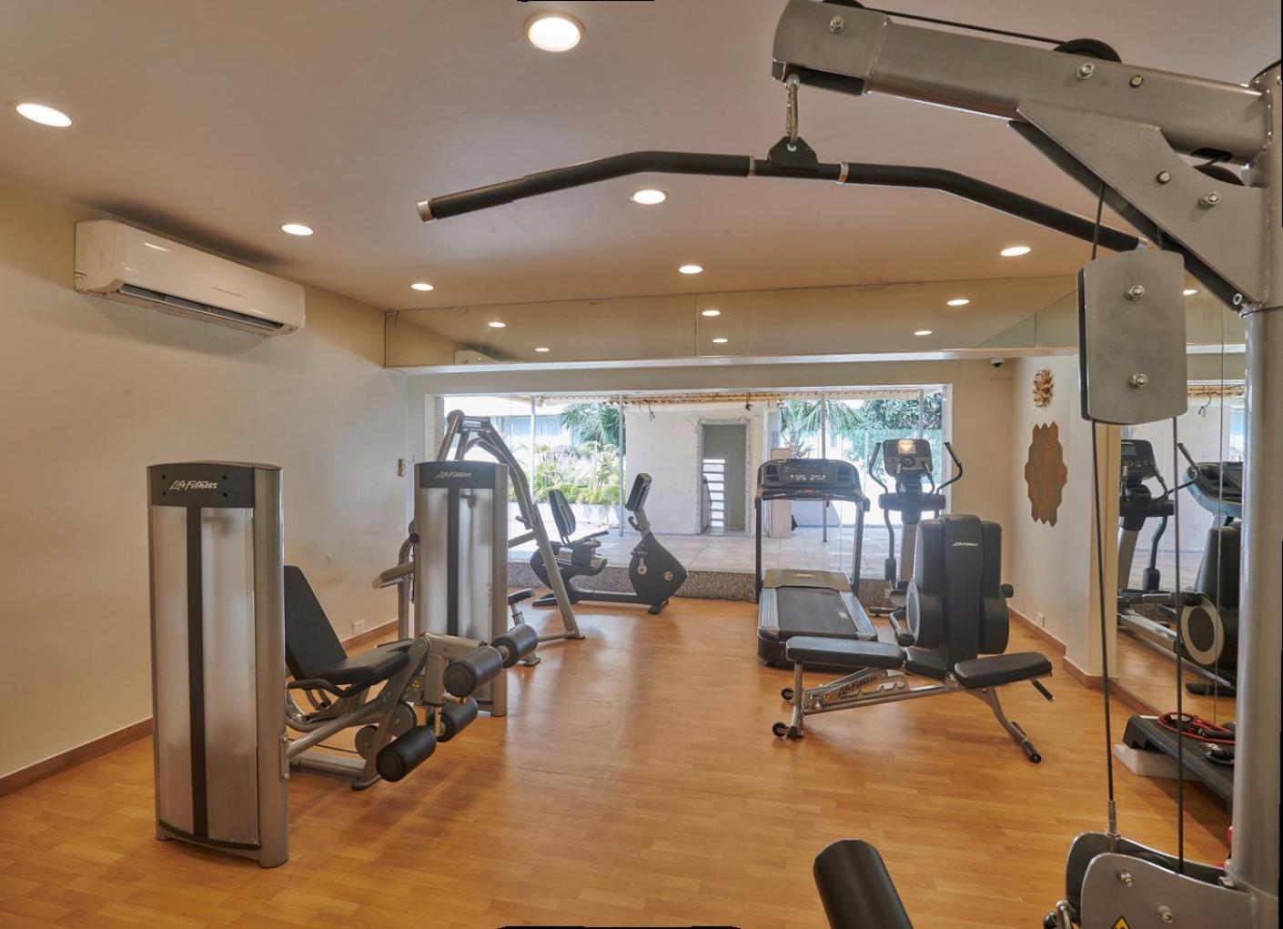 Hotel Residency Andheri 3*